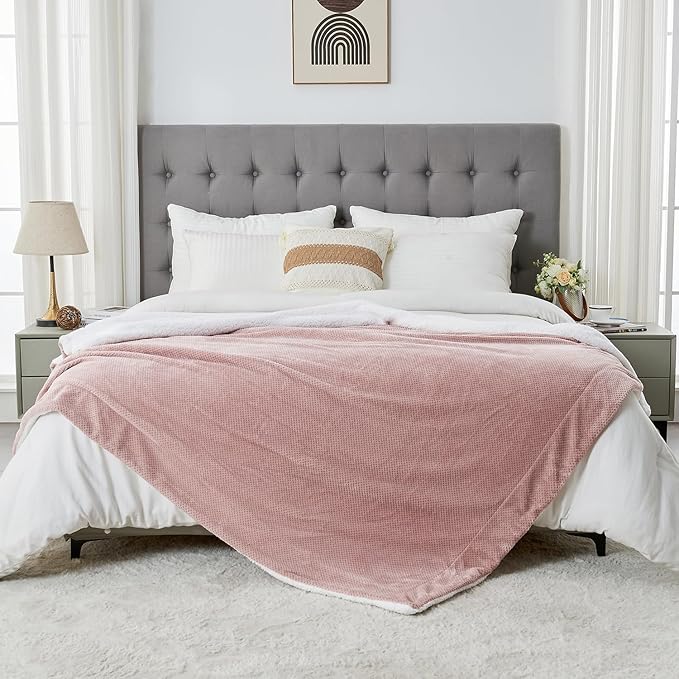 SOCHOW Waffle Sherpa Fleece Throw Blanket, Super Soft Fuzzy Warm, Lightweight Fluffy Reversible Plush Blanket for Bed Sofa Couch, 60 x 80 Inches Dusty Pink