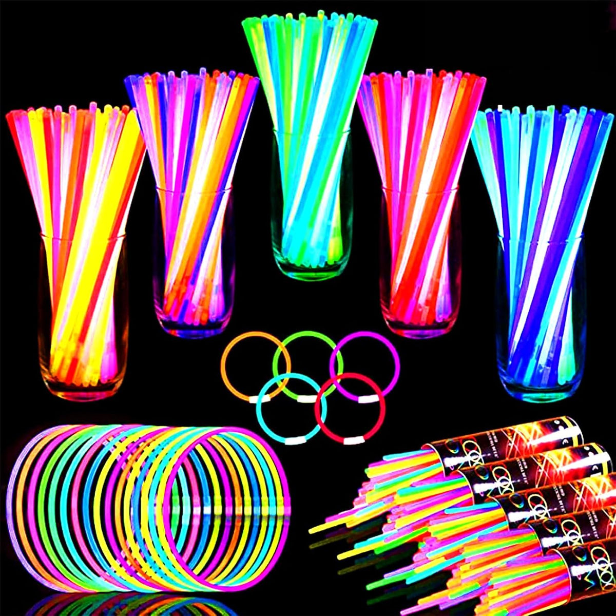 TURNMEON 360 Pack Ultra Bright New Year Eve Christmas Glow Sticks Bulk Party Pack Halloween Glow In The Dark Party Supplies Favors Glow Sticks Necklaces Bracelets with Connector 8" Glow stick Light Up