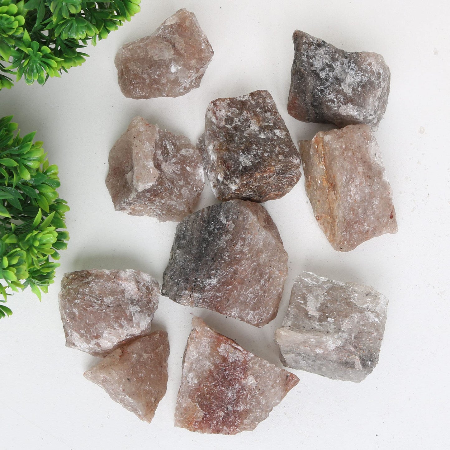 REAL-GEMS Natural Raw Healing Crystals Rough Stones for Tumbling, Cabbing, Polishing, Wire Wrapping, Wicca & Reiki Crystal Healing, Mix Gemstones,7 Chakra (Rutilated Quartz)