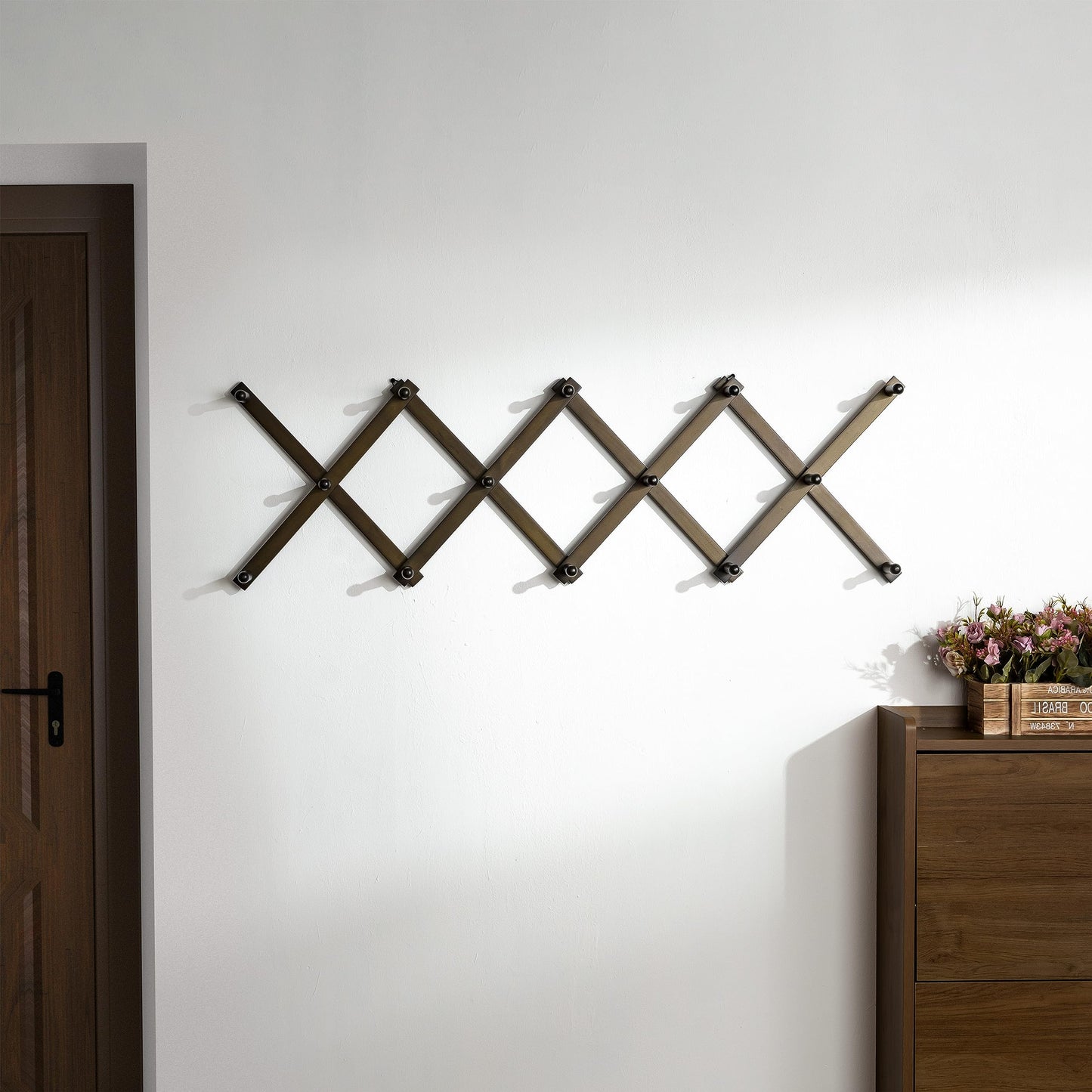 Dseap Accordion Wall Hanger:16'' High Wooden Expandable Coat Rack, Hat Rack for Wall,Accordion Hook for Baseball Caps,Coats,14 Peg Hooks,Dark Walnut