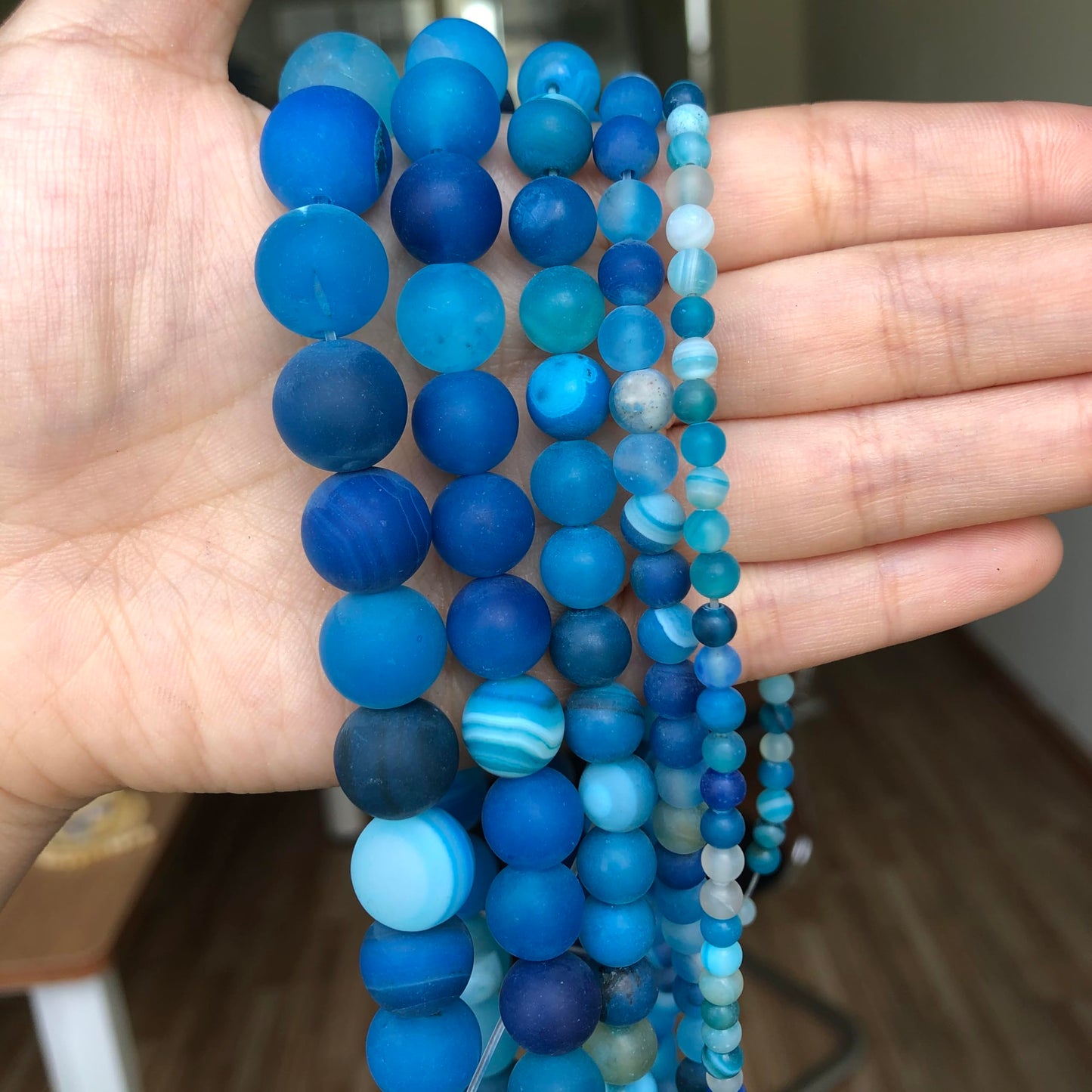 Yochus 60pcs Peacock Blue Dull Polish Matte Striated Agates Beads，6mm Healing Power Natural Stone Round Loose Beads for Jewelry Making Earring Necklace DIY Crafts