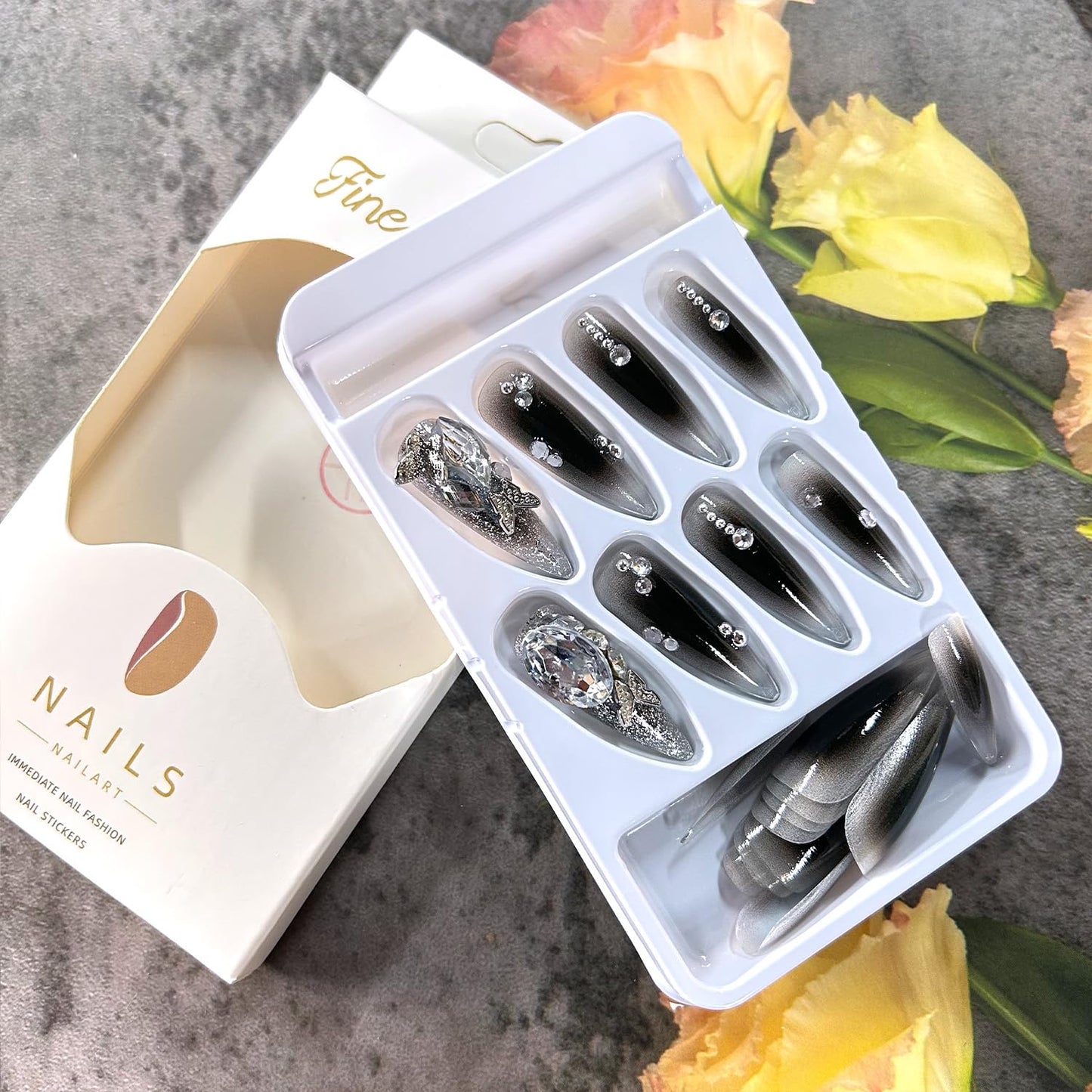 CJDLTS Almond Tip Press on Nails Long Length Glitter Diamond Design Black Gradient Acrylic False Nail Full Cover Artificial Stick on Nail 24Pcs Reusable Press Ons Glue on Nails for Women
