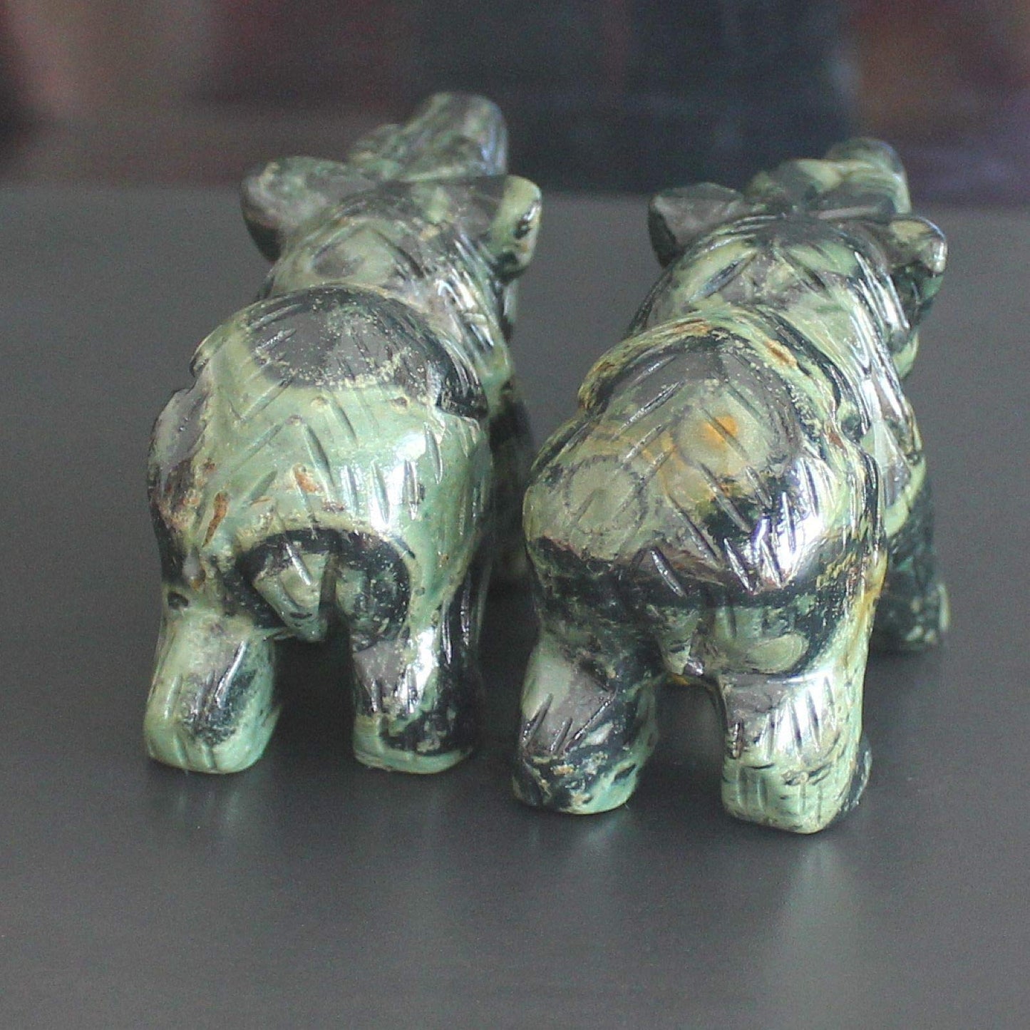 HLbshi Hand Carved Gemstone Crystal Bear Figurine Animal Statue Carving Office Home Decor Collections 2'' (kambaba Jasper)