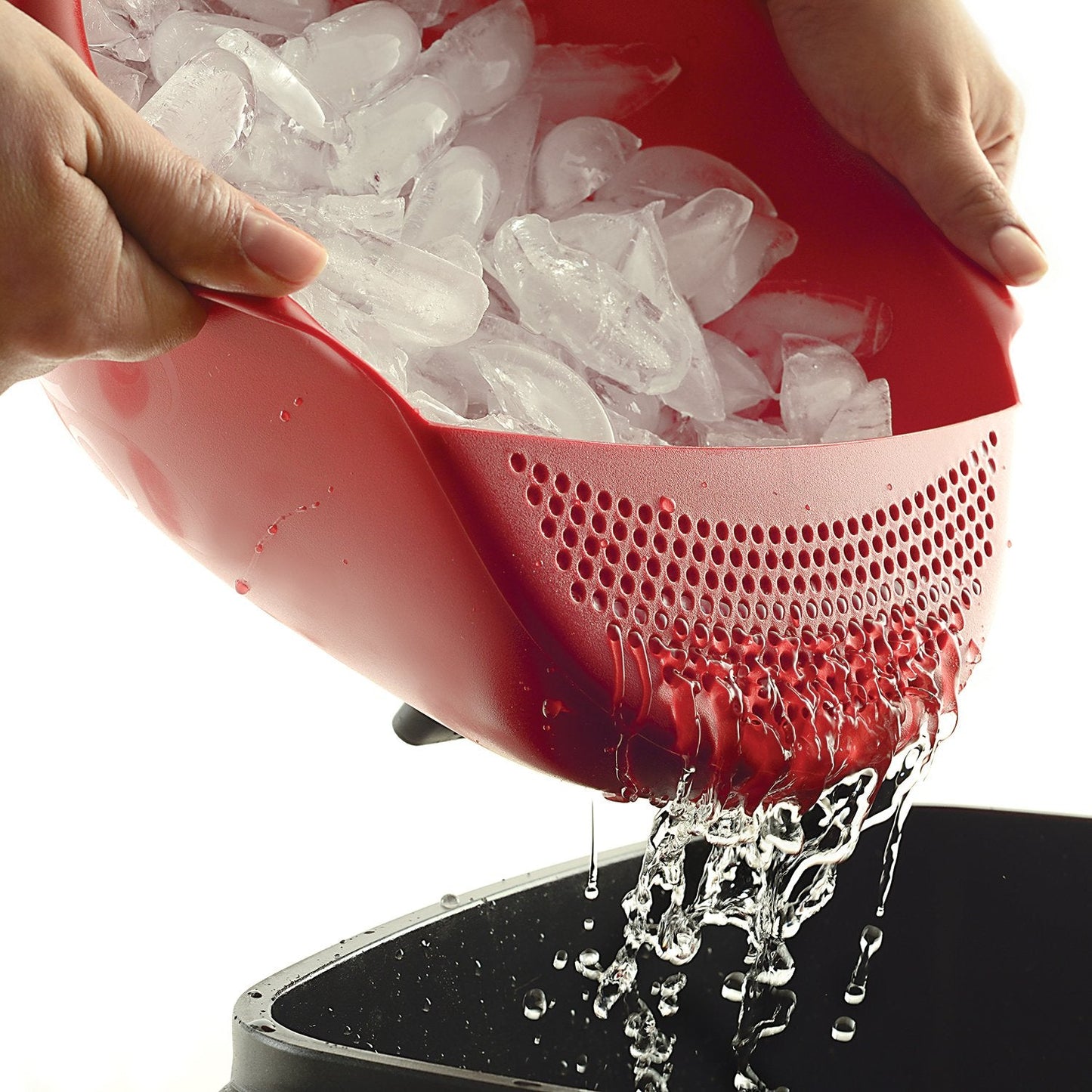 Norpro NOR-2176 Plastic Serving Bowl with Strainer , Red