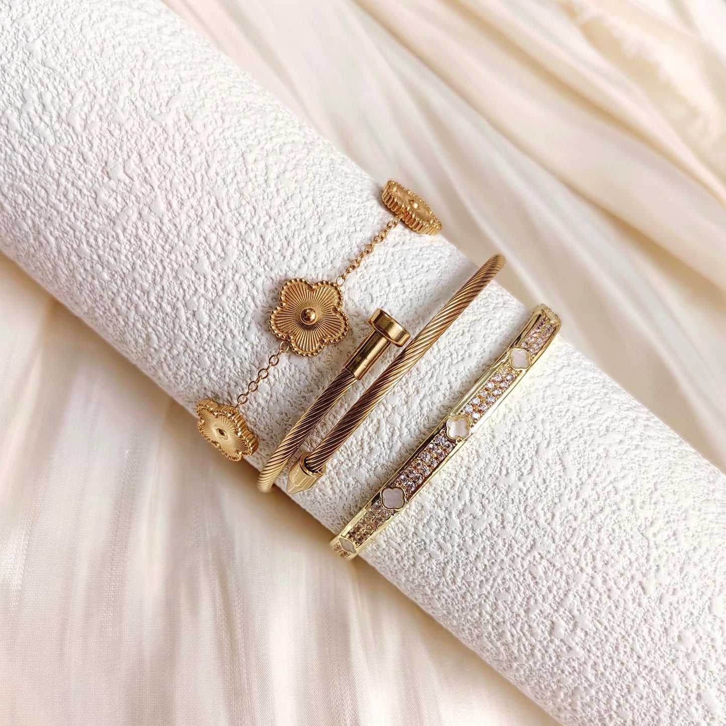 Nail Bracelets set for Women 3Pcs Stackable Love Bangle 18K Gold Plated Clovers Bracelet Floral Bracelet Set Trendy Gifts for Women