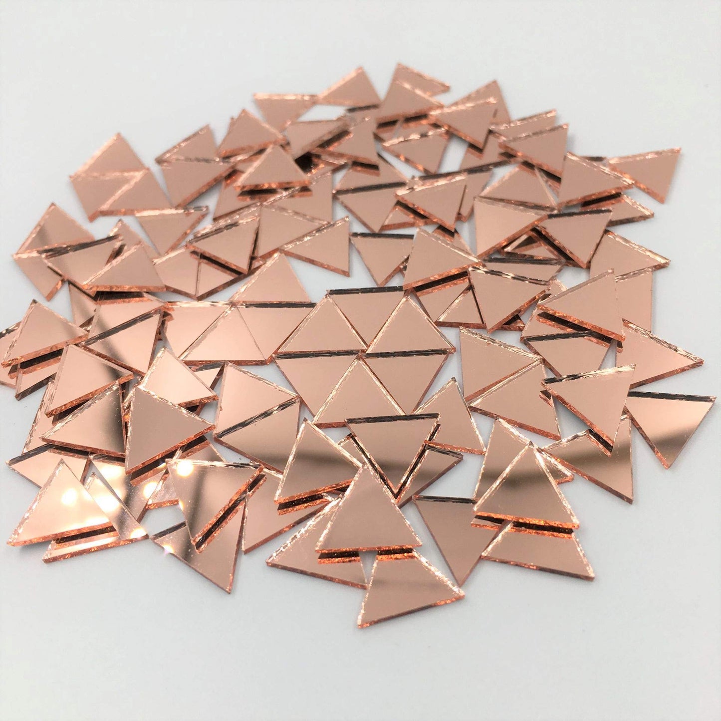 NUORUI 15mm Triangular Shape Mirror Mosaic Tiles, Rose Gold, Craft Mirror, 120 Pieces