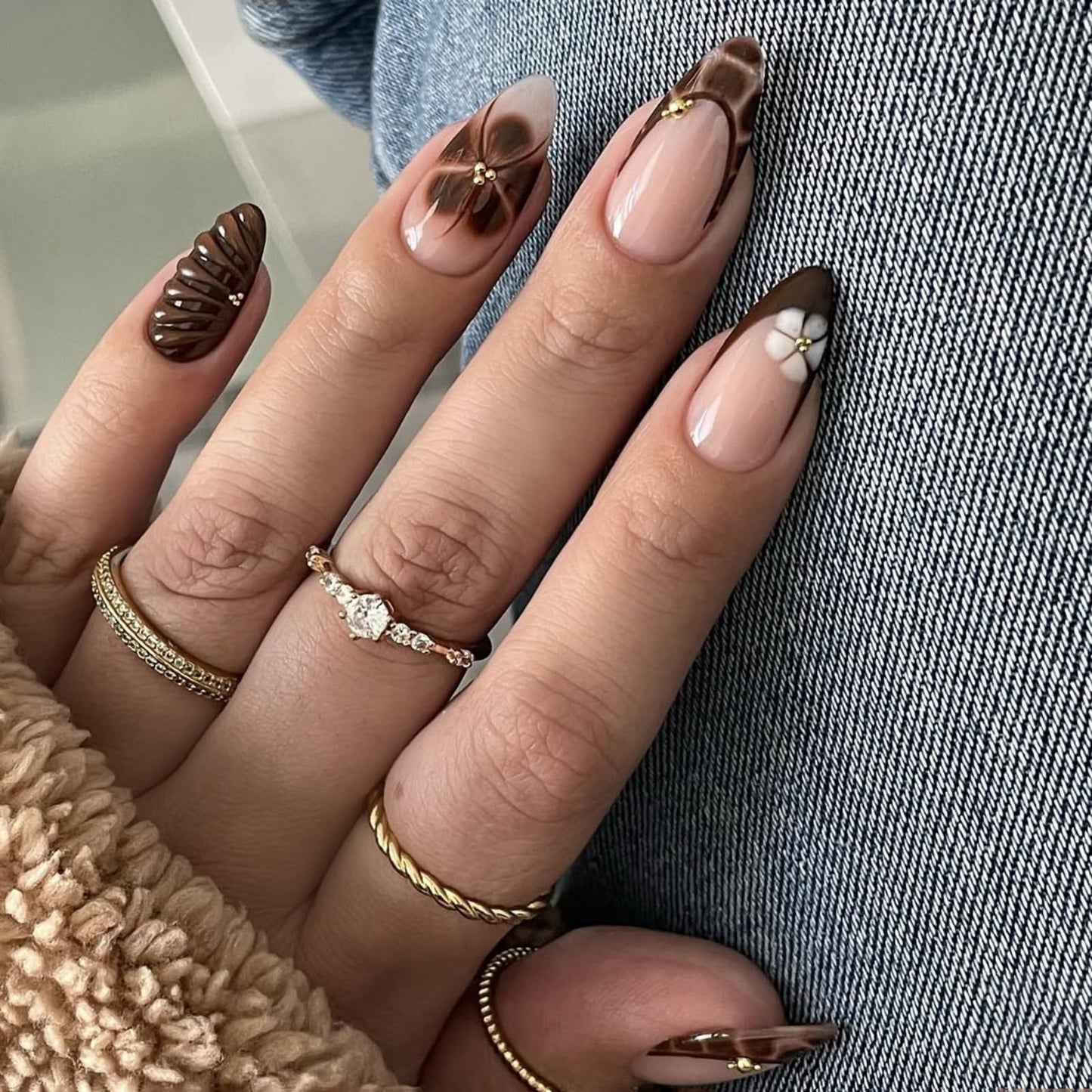 Octoswave Medium Press on Nails Almond Fake Nails French Tip Artificial Nail Rhinestones Charm Stick on Nail for Women 24pcs