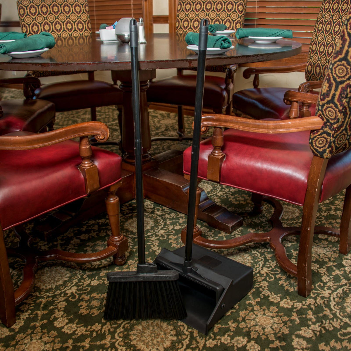 Short Handle Dust Pan and Broom Set