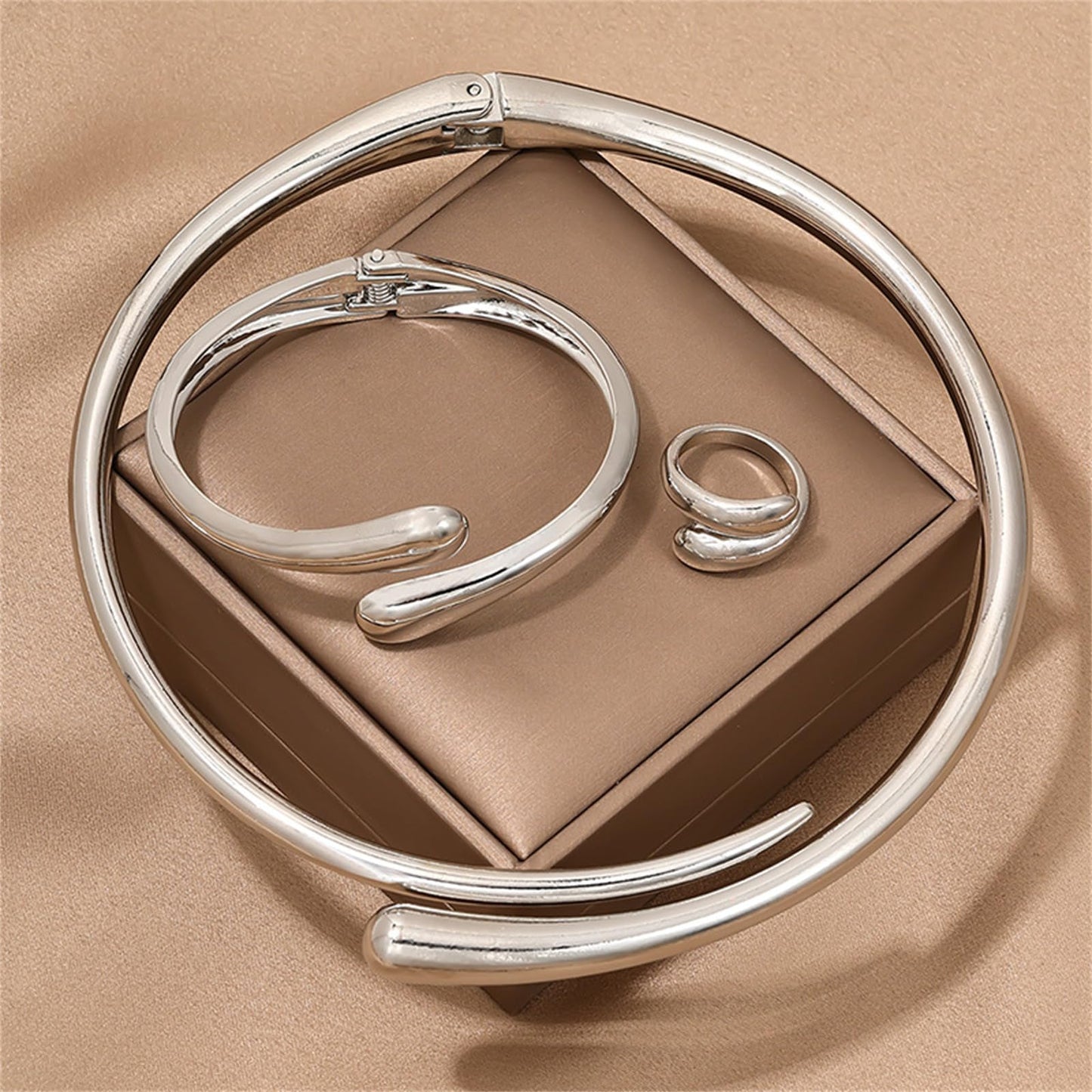 Hcrohihit Chunky Thick Cuff Bangle Bracelet for Women,Minimalist Adjustable Open Cuff Bracelet and Ring Collar Set,Polished Statement Cuff Bangle,Fashion Jewelry (C Silver)