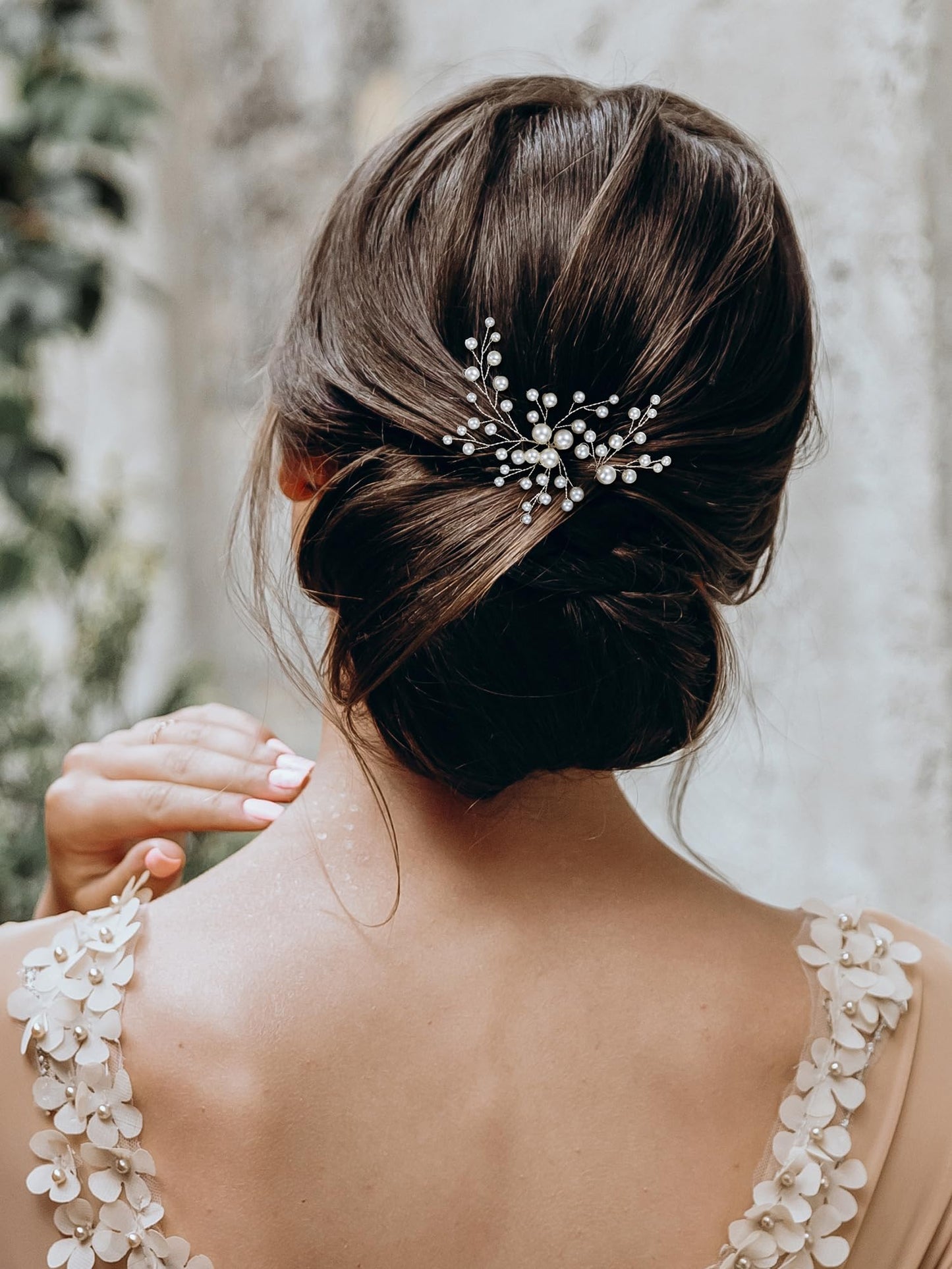SWEETV 7 Pieces Bride Hair Accessories Pearl Wedding Hair Pins Leaf Bridal Hair Piece Vintage Hair Headpiece Leaf Hair Clips Jewelry for Women Bridesmaids Brides Flower Girls
