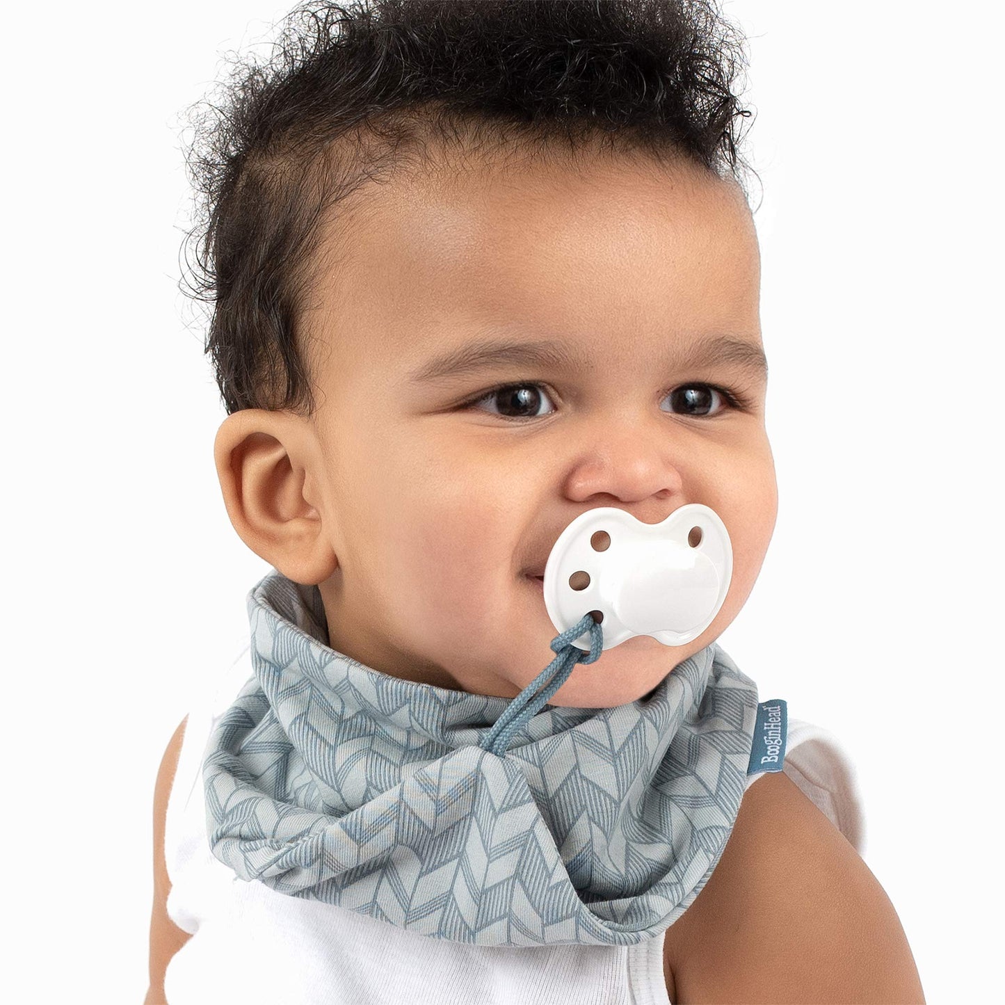 BooginHead by Infantino Cotton Baby Drool Bibs, Teething Bib and Pacifier Holder Bib, Blue Arrows