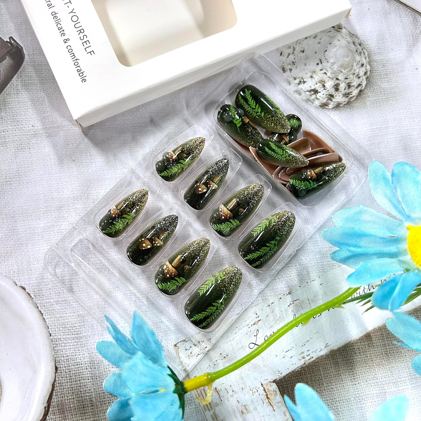 Green Press on Nails Almond Medium Full Cover Glossy Acrylic False Nails Green Grass and Mushroom Pattern Design Gradient Press Ons Fake Nail Artificial Stick on Nail DIY Glue on Nails for Women