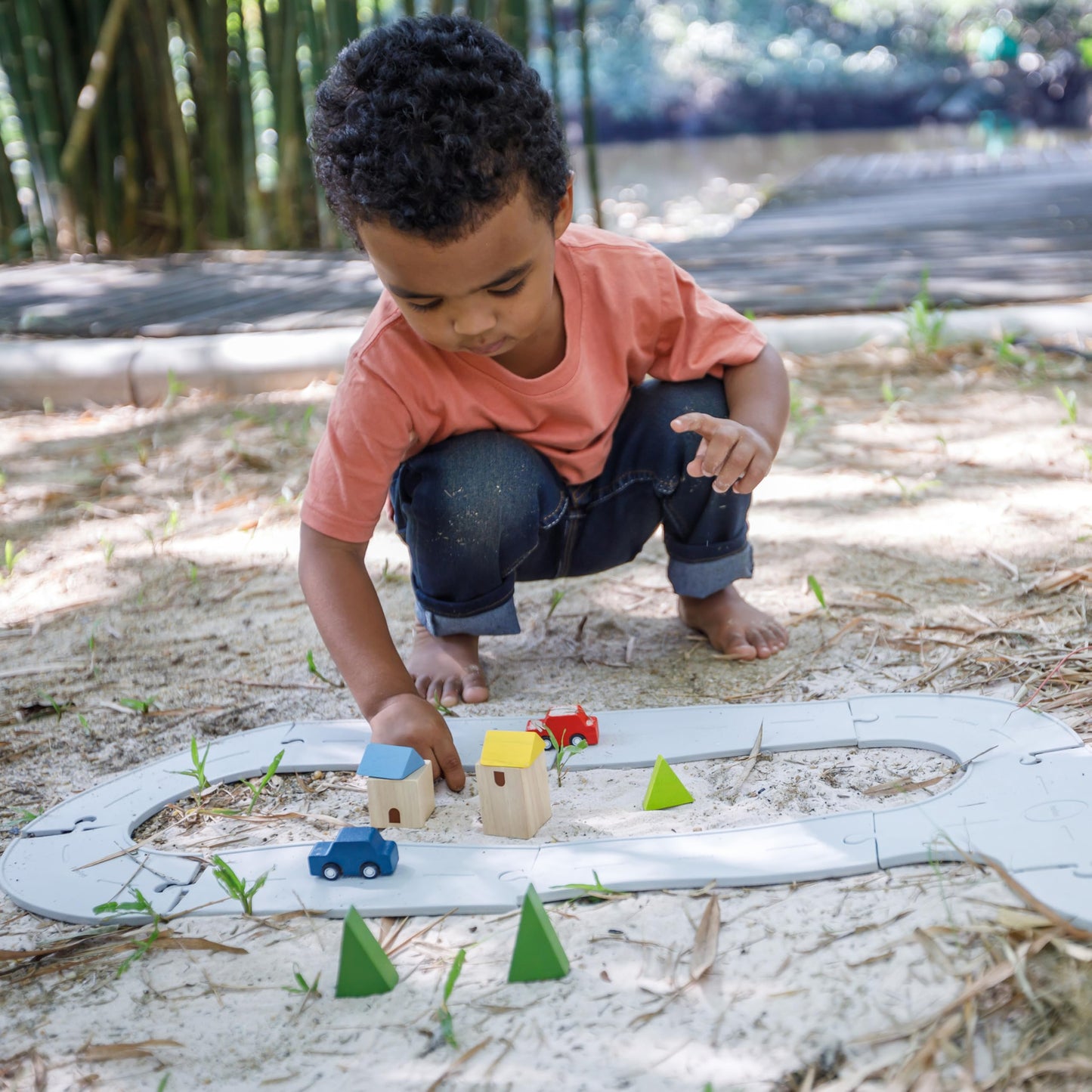PlanToys® Road & Rail Set Montessori Imaginative and Creative Play Set | Early Language, Problem Solving and Coordination Activity | Eco Friendly Road and Rail Building Set