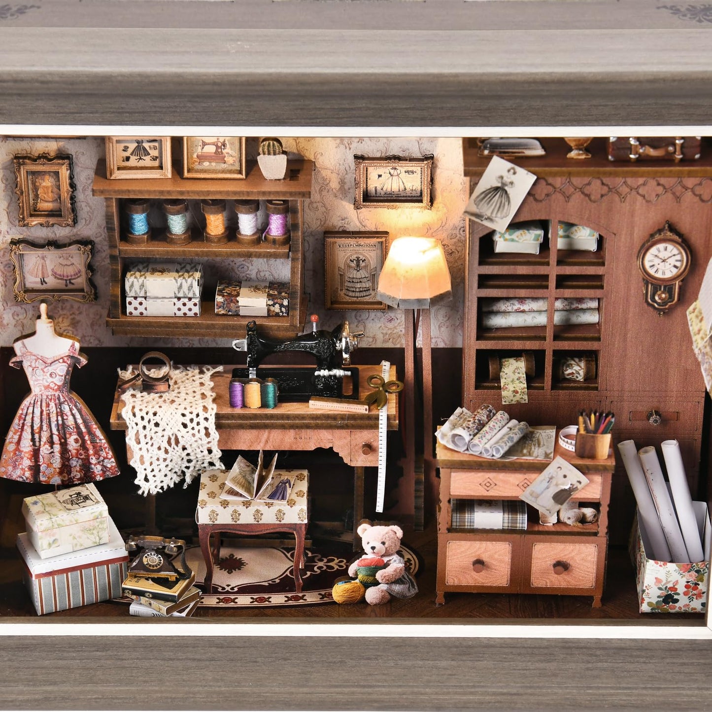 Book Nook Kit - 3D Wooden Puzzle with LED Switch Control & Wall-Mountable Frame，DIY Miniature House for Beginners，Bookshelf/Tabletop/Wall Decor for Craft Lovers，Dollhouse Gift (Lily Sewing Shop)