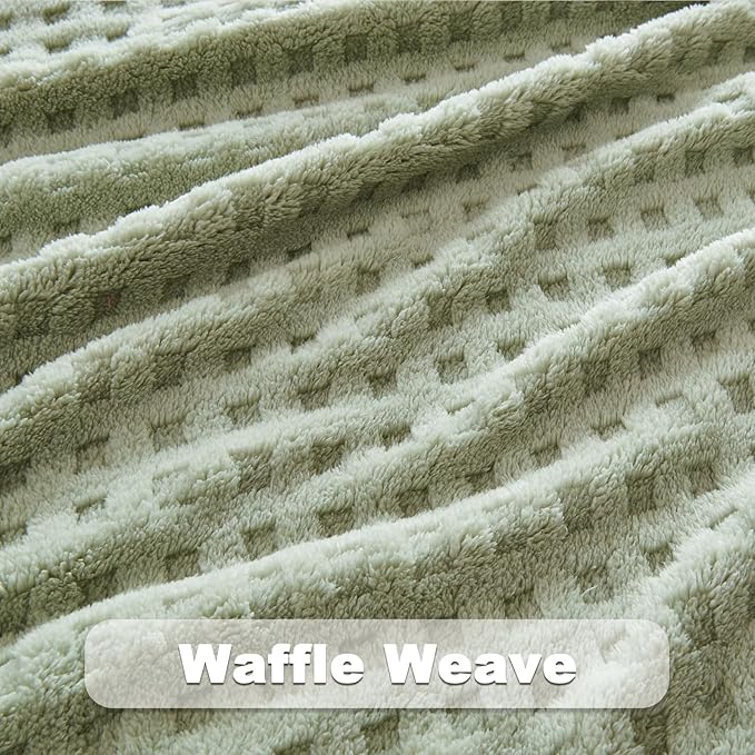 NEWCOSPLAY Super Soft Twin Blanket Green Premium Silky Flannel Fleece 3D Waffle Checkered Lightweight Bed Blanket All Season Use (Sage Green, Twin(60"x80"))
