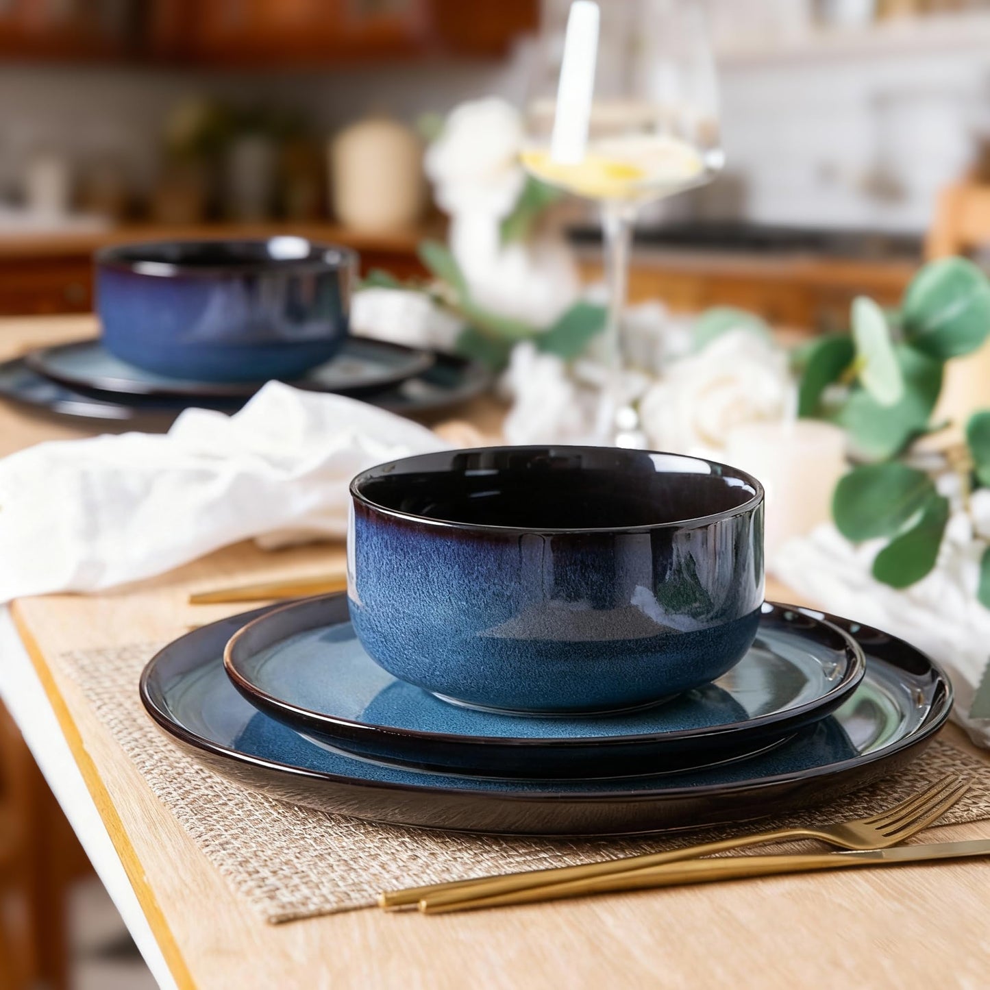 LeRatio Ceramic Dinnerware Sets for 4,Porcelain Plates and Bowls Sets,Handmade Reactive Glaze Dishes Set,Chip Resistant and Scratch Resistant | Oven&Dishwasher & Microwave Safe,Service for 4-Blue