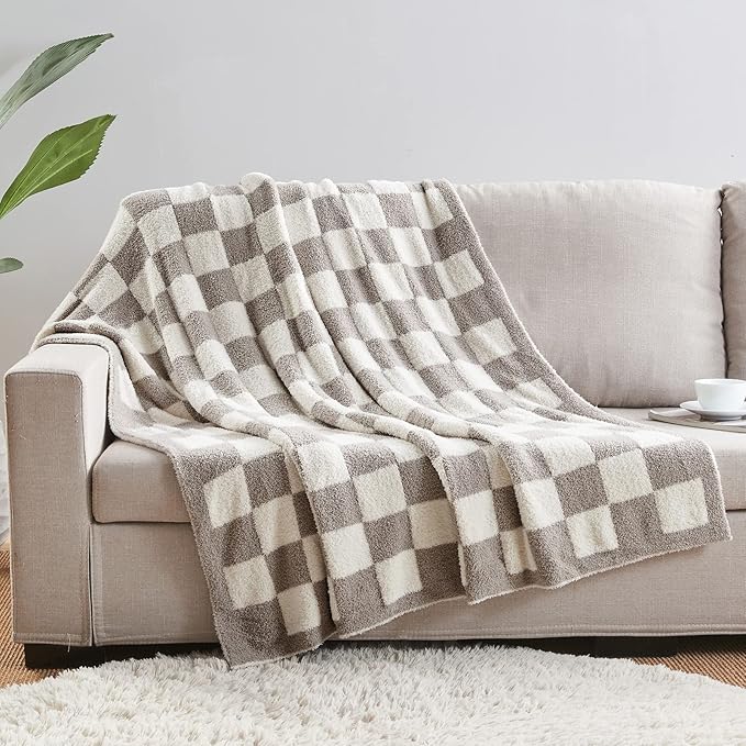 CozeCube Checkered Blanket, Ultra Soft Cozy Grey and White Throw Blanket, Warm Cozy Knit Fuzzy Plush Checkerboard Throw for Couch Bed Sofa, 60"x80"