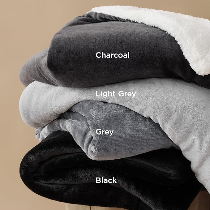 Bedsure Sherpa Fleece Oversized Cal King Blankets for Bed - Thick and Warm, Soft Fuzzy Plush Large Blanket for Winter, Light Grey, 112x98 Inches