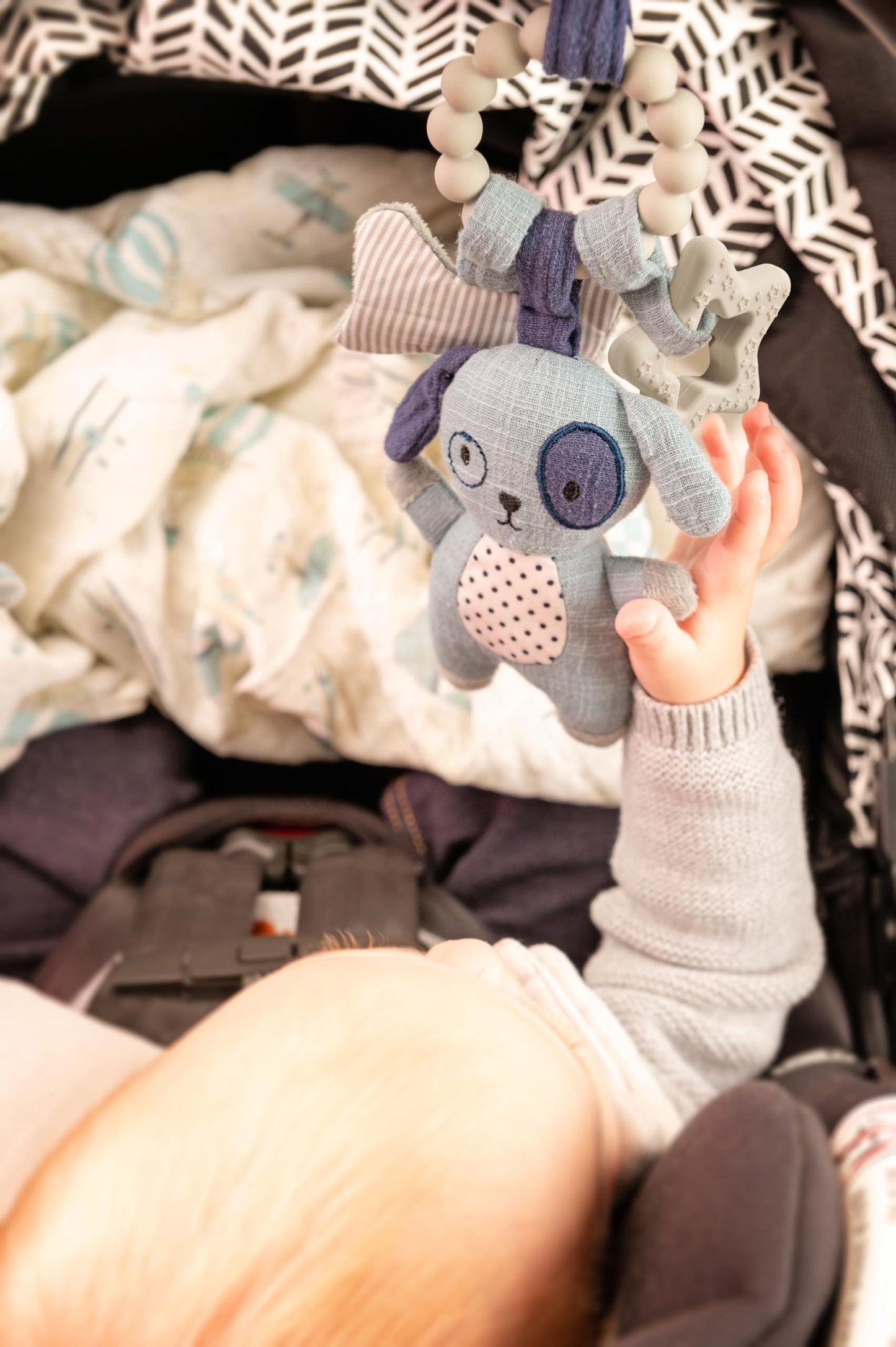 Stephen Joseph, Travel Toy for Stroller, Rattle and Teether Car Seat or Activity Gym, Features Gentle Rattle, Heart and Star Rings with Crinkle Shape, Puppy