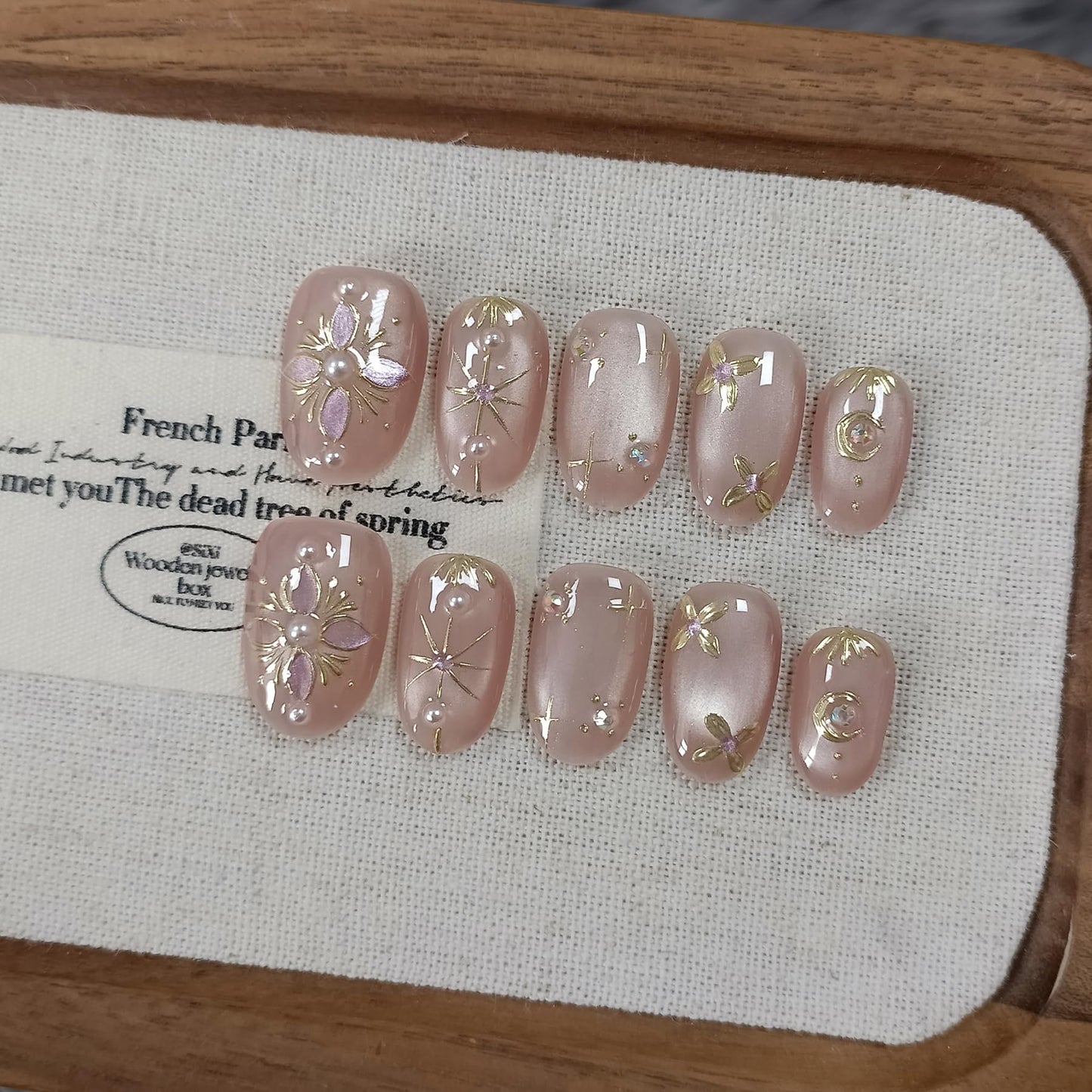 TENPAL Handmade Press on Nails Short Oval - Pink Cat Eye Glitter Sheer Nude Hand Painted Floral False Nails for Women - Glossy Acrylic Stick on Nails with Designs(M)