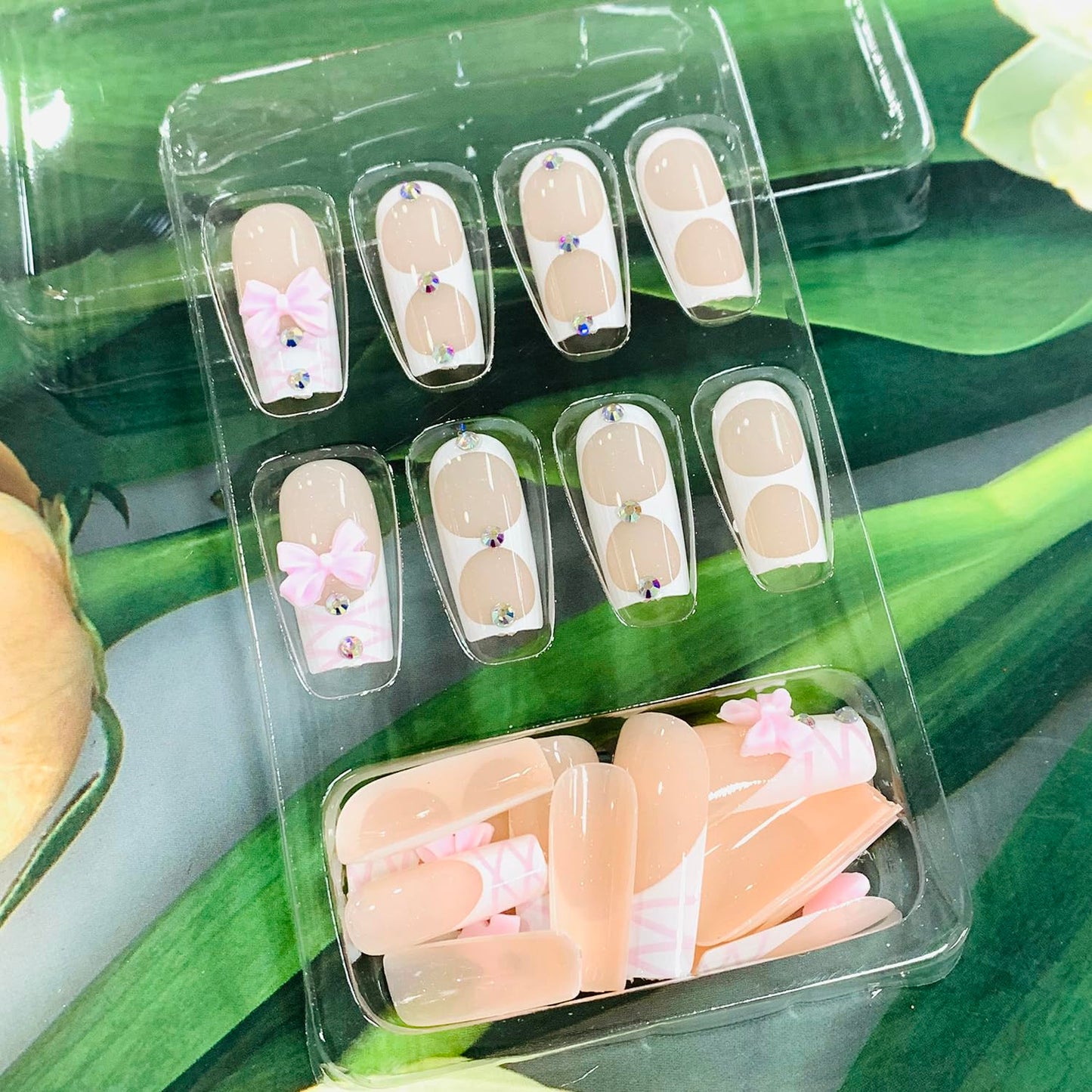 EYZOTSF Press on Nails Medium Square Shaped Acrylic Medium Square Shaped False Nails with Designs Artificial Short Coffin Fake Nails with Charms Glue ons Fingernails for Women Girls(A80408)