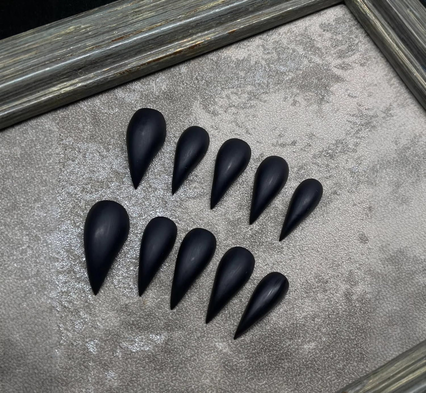 Black Press on Nail Medium Stiletto Fake Nails Handmade Eagle Claw Press ones Matte Unique Thick Acrylic Nails Cat Claw False Nails Full Cover Curved Stick on Nail 10Pcs(M)