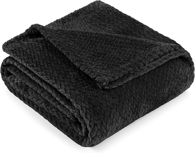 PAVILIA Soft Fleece Solid Black Throw Blanket for Couch, Lightweight Plush Warm Blankets for Bed, Fuzzy Cozy Flannel Blanket Throw for Sofa, Travel, Jacquard Pattern, Black, 50x60 inch