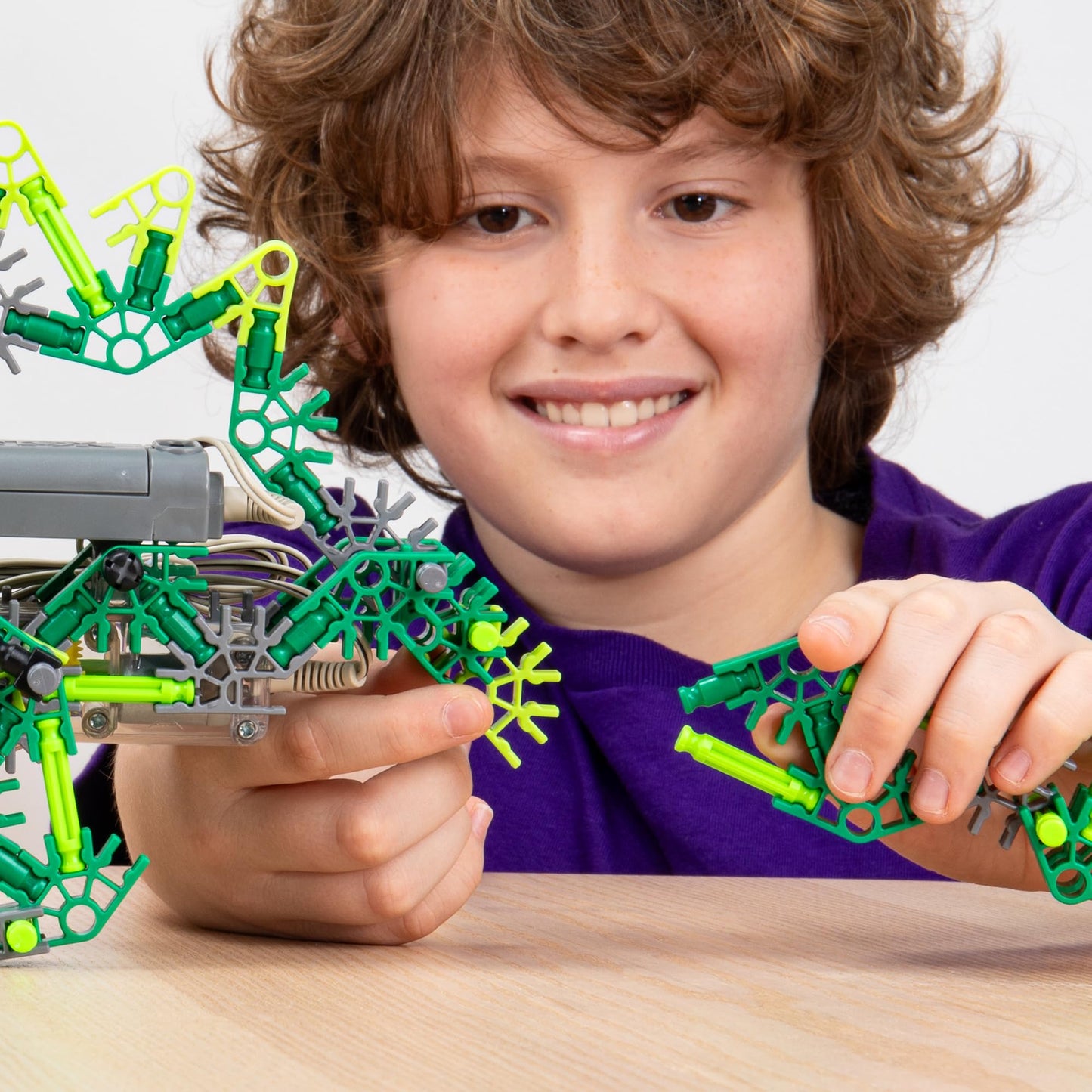 K'NEX Dynamic Dinos 6-in-1 Building Set - STEM Building Kit, Kid Construction, Creative Play Toy‚ Ages 8+