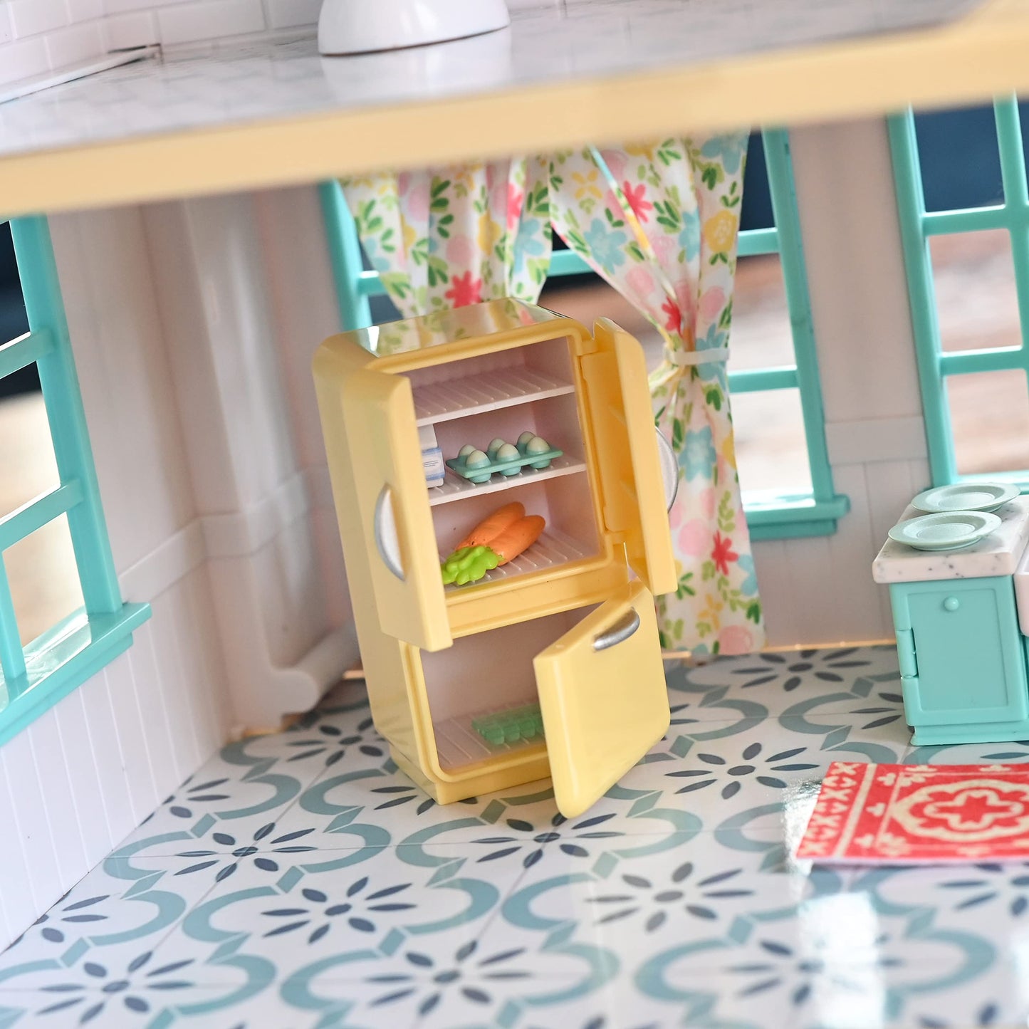 Honey Bee Acres Sweet Home Kitchen Accessories Playset, 27 piece Set: