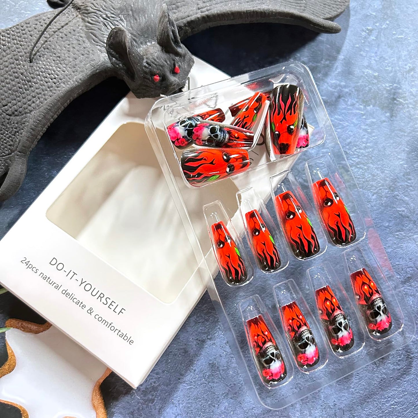 24Pcs Halloween Press on Nails Long Ballet Shaped Horror Skull False Nails Full Cover Artificial Acrylic Fingernails Flame Flower Design Halloween Nail Festival Glue on Nails for Women Supplies