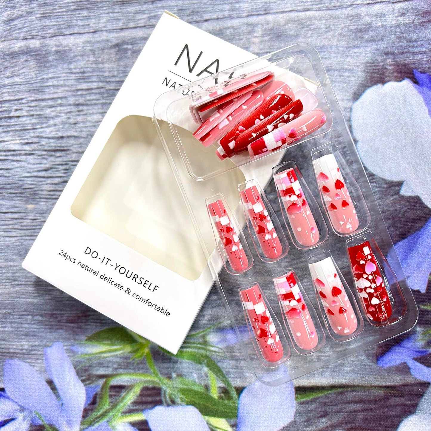 Valentine's Press on Nails Long Length Valentine's Acrylic Nails 3D Pink Red Love Heart Design Full Cover Glue on Nails Glossy False Nails Valentines Stick on Nails for Women Holiday Nails