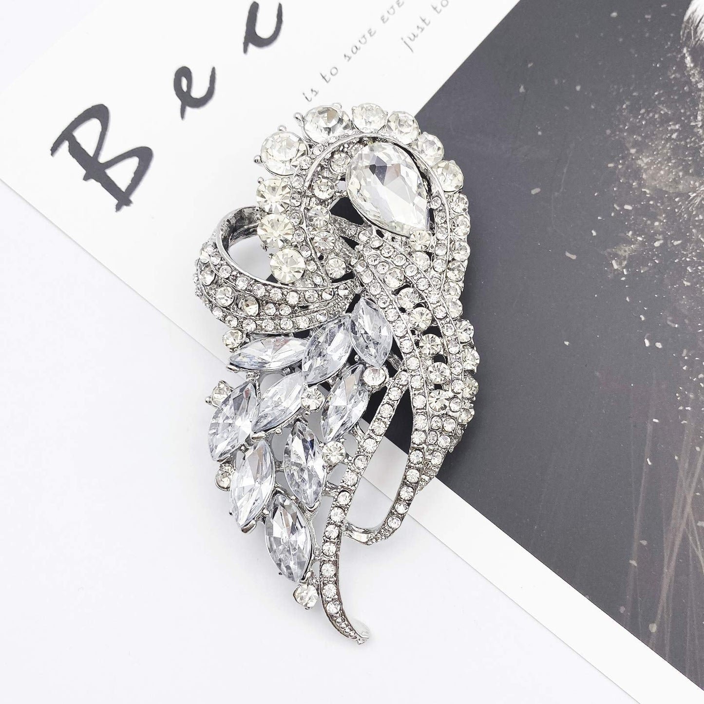 LAXPICOL Women's Vintage Blue Austrian Crystal Elegant Flower Teardrop Brooch Gold Tone (white)