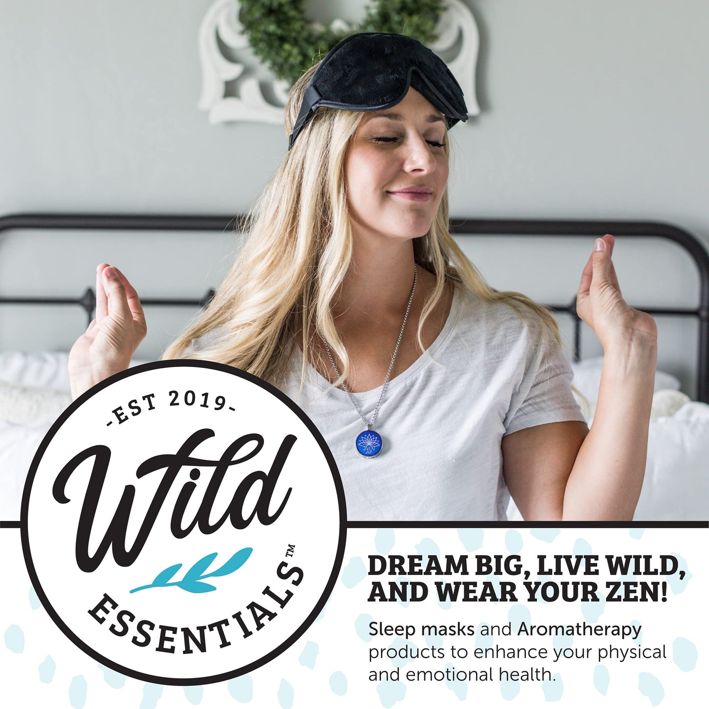 Wild Essentials Happy Frog Necklace Essential Oil Diffuser Kit with Lavender, Lemongrass, Peppermint, Orange Oils, 12 Refill Pads, Calming Aromatherapy Gift Set, Customizable Color Changing, Perfume