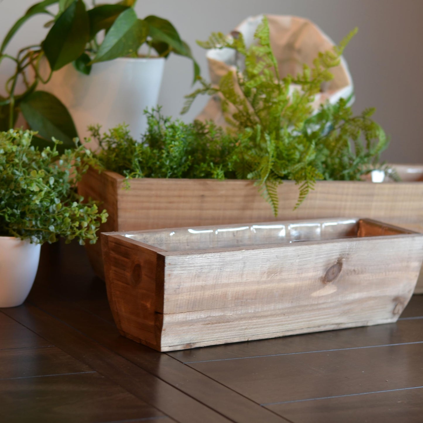 WHW Whole House Worlds Balcony Box Planters, Set of 2, Rectangular, Plastic Lined, Fir Wood, 21.75 and 15.75 Inches, Nesting