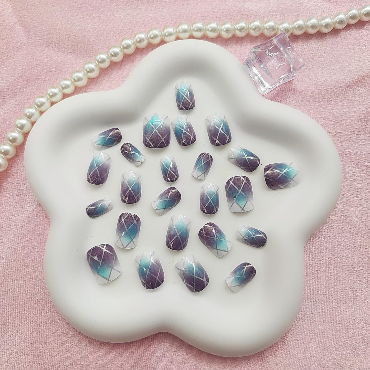 Acrylic Press on Nails Square Short Fake Nails with Lines Designs Purple Blue Ombre Nails Press ons Glossy Glue on Nails Daily Wear Simple Artificial Stick on Nails for Women 24Pcs