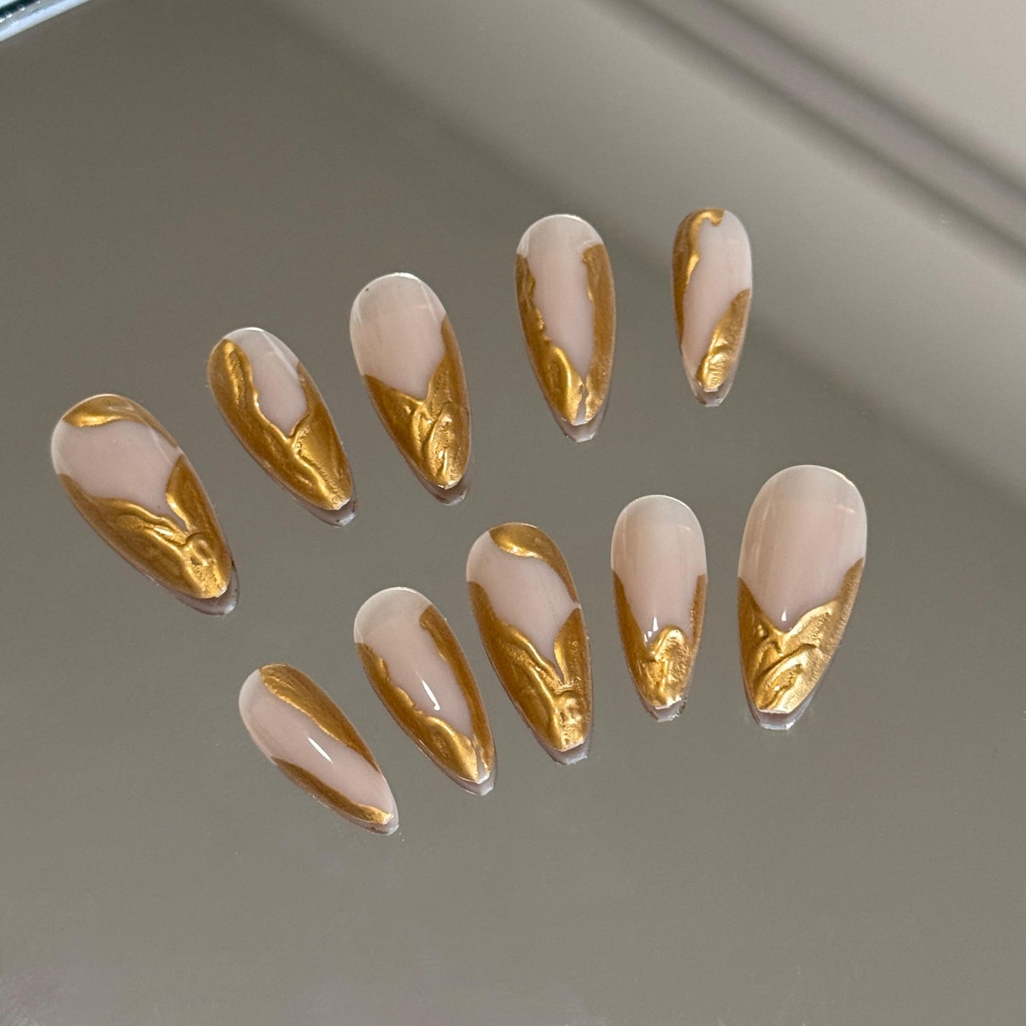 24 Pcs Almond Press on Nails Medium Gold Nails Press on 3D Stiletto Artificial Nails with Gold Swirl Design Stick on Nails Soft Gel Nail Tips for Young Girls