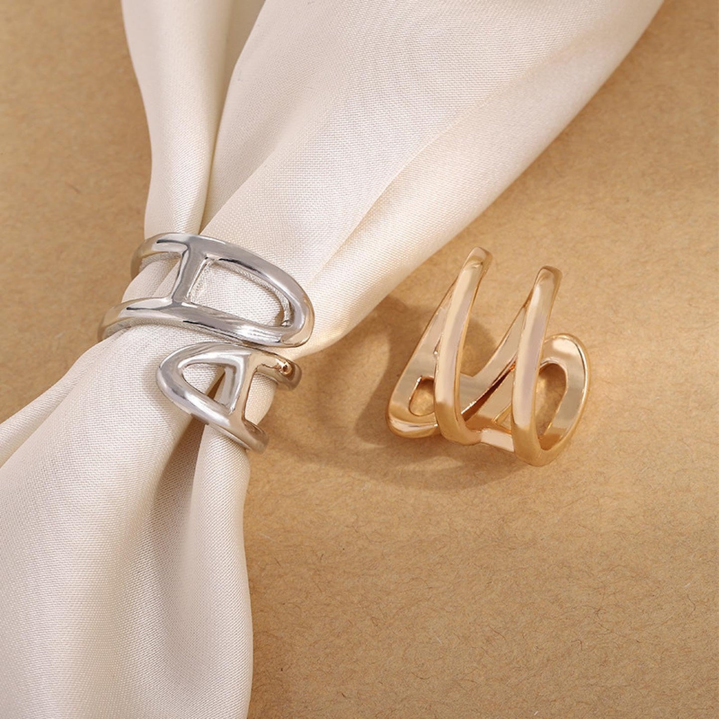 2 Pcs Scarf Rings for Women, Modern Metal Scarf Buckle, ，Gold/Silver