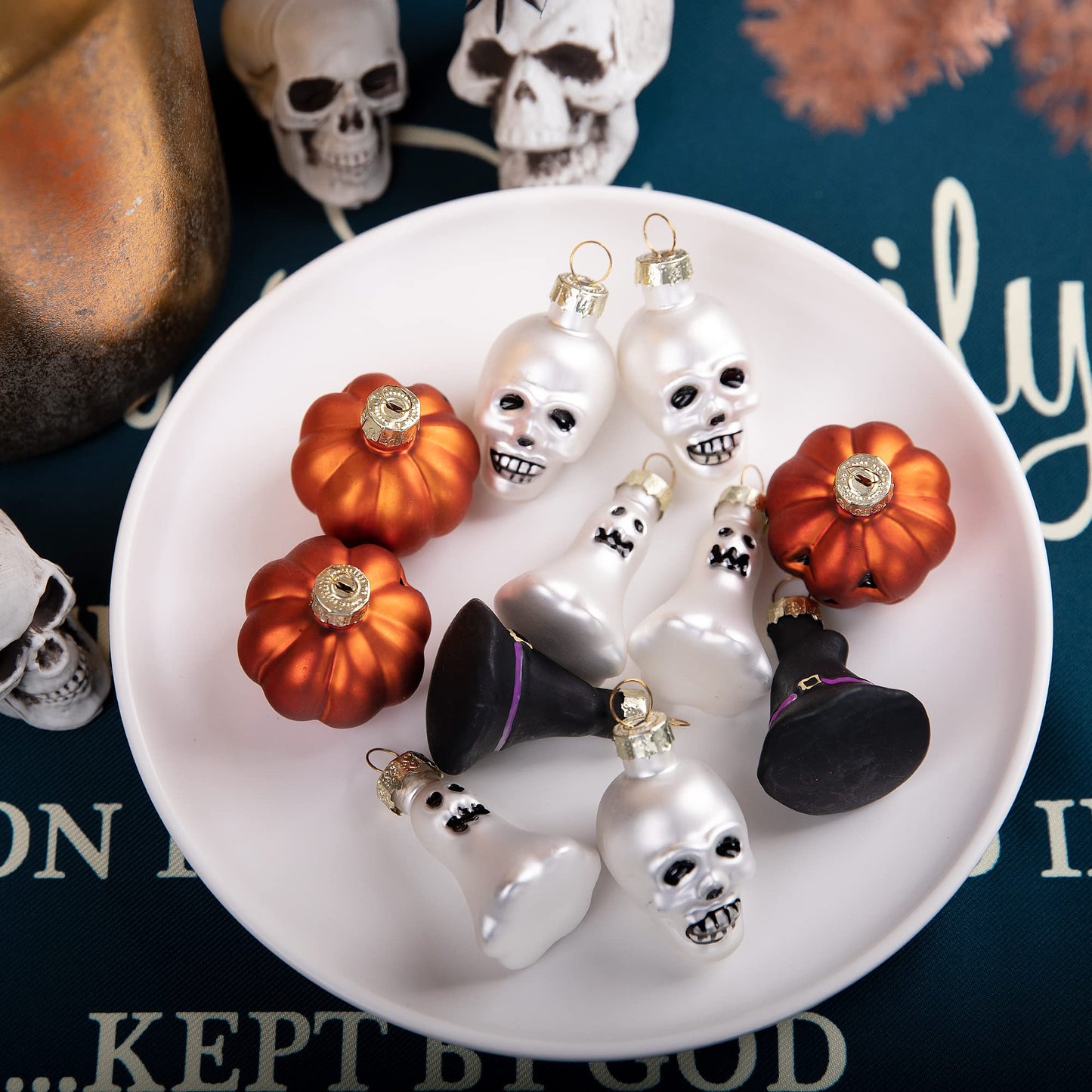 Watayo 12 PCS Halloween Glass Ornaments, Halloween Decorations Glass Blown Ornaments with Pumpkin Ghost Skull Witch Hat for Haunted House Party Christmas Tree Home Decoration