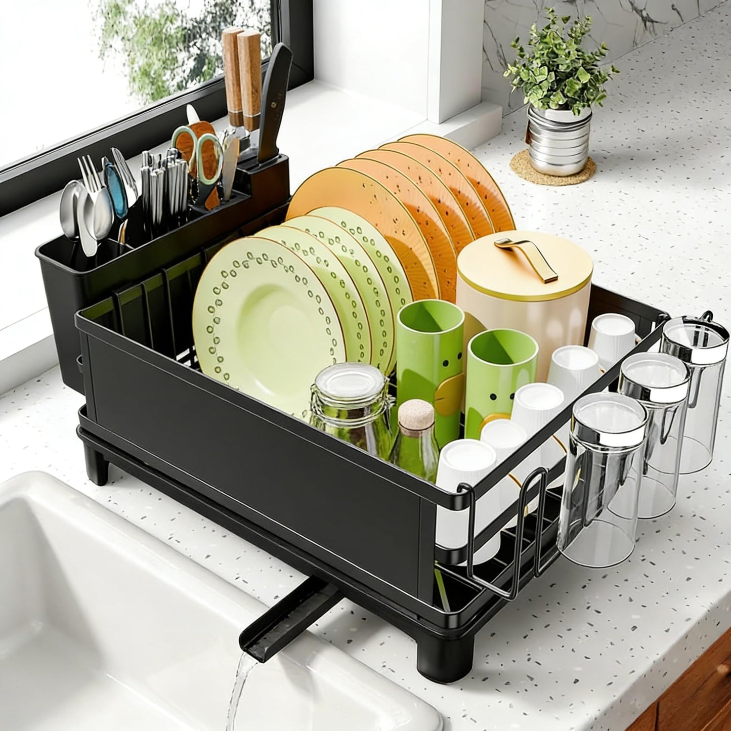 Simple Trending Dish Drying Rack, Dish Drainer for Kitchen Counter, Dish Rack with Tray for Large Capacity, Black