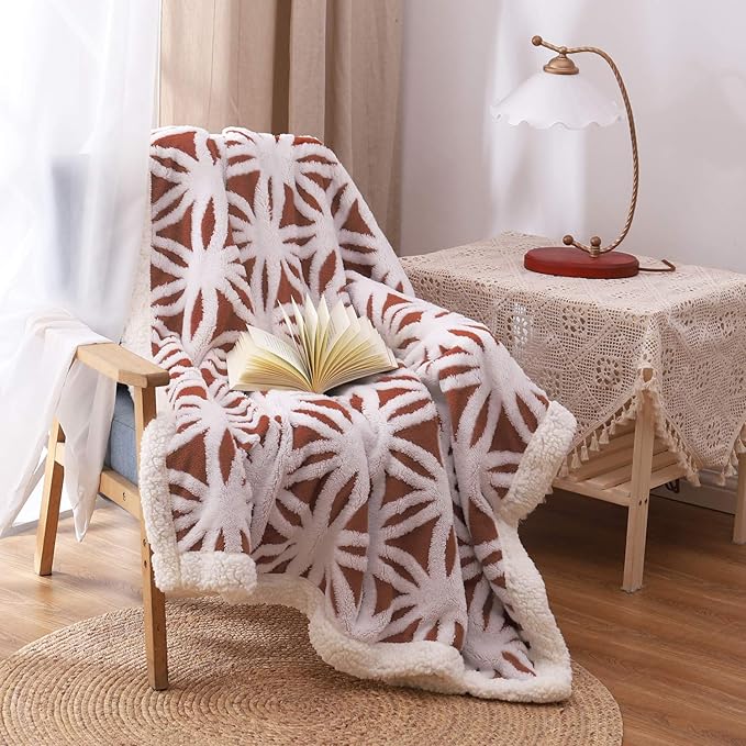 LOMAO Sherpa Fleece Blanket Fuzzy Soft Throw Blanket Dual Sided Blanket for Couch Sofa Bed (Brown, 60''x80'')