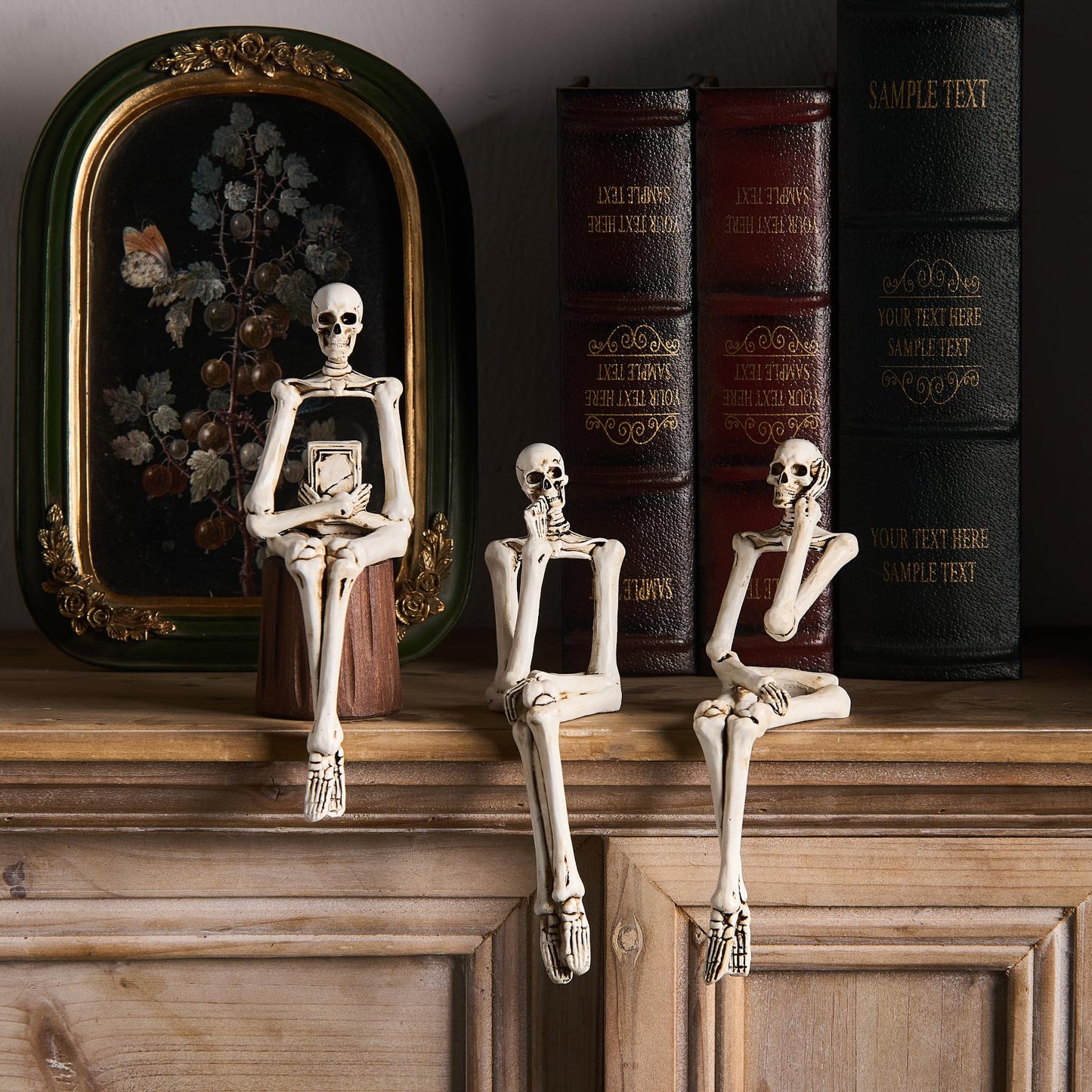 Octdays Skull Thinker Statues Halloween Decor, Indoor Small Resin Skull Collectible Figurines, Halloween Table Bookshelf Home Living Room Decorations (White)