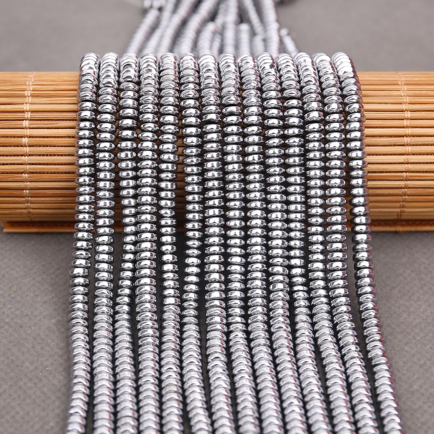 BONNY BOXX 1 Strand (150PCs) Natural 2 * 4mm Silver Hematite Rondelle Beads, Natural Abacus Disk Stone Beads Loose Spacer Gemstone for DIY Bracelet Necklace Jewelry Making