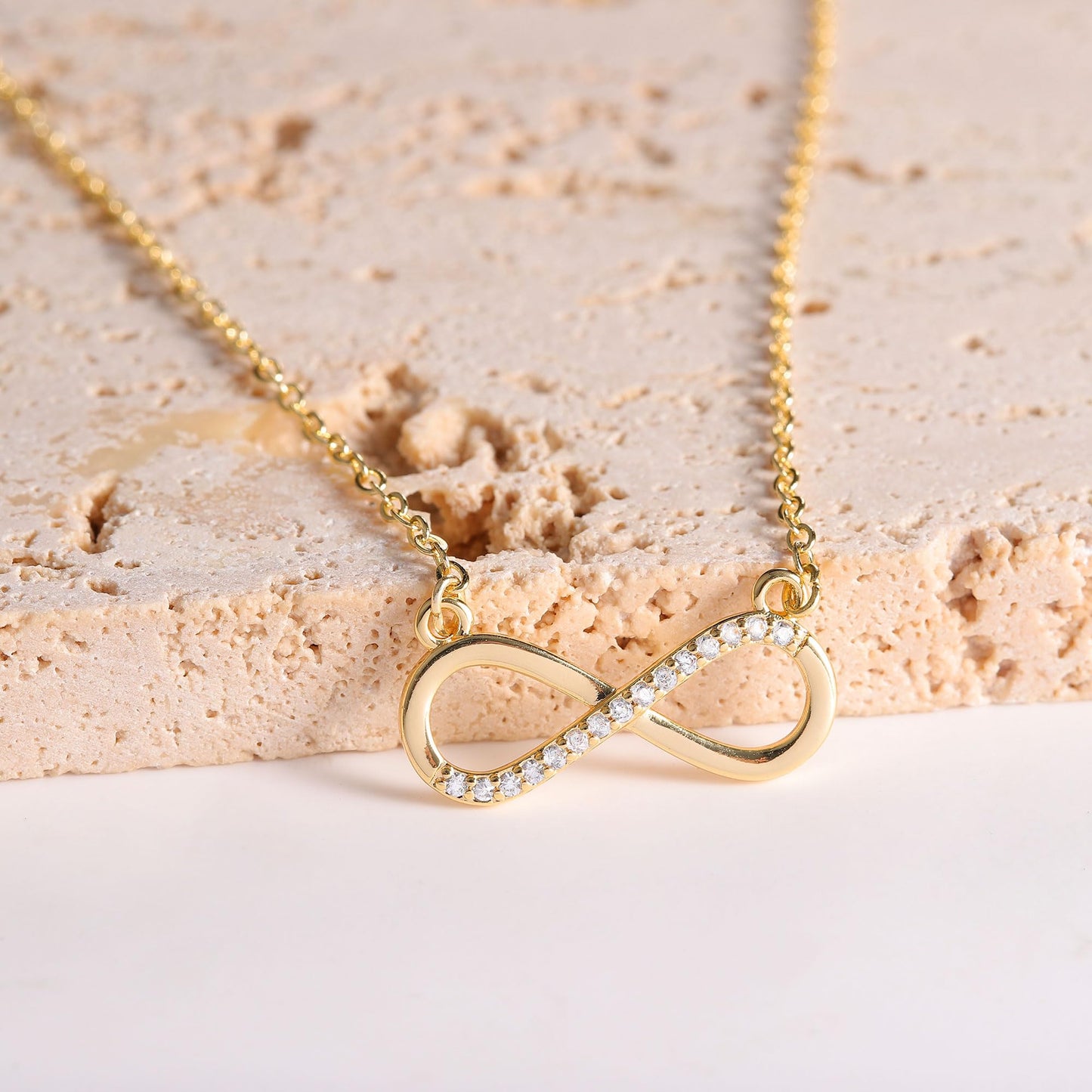 GUOKE Infinity Necklace - 14K Gold Plated Dainty Gold Necklace Simple Jewelry