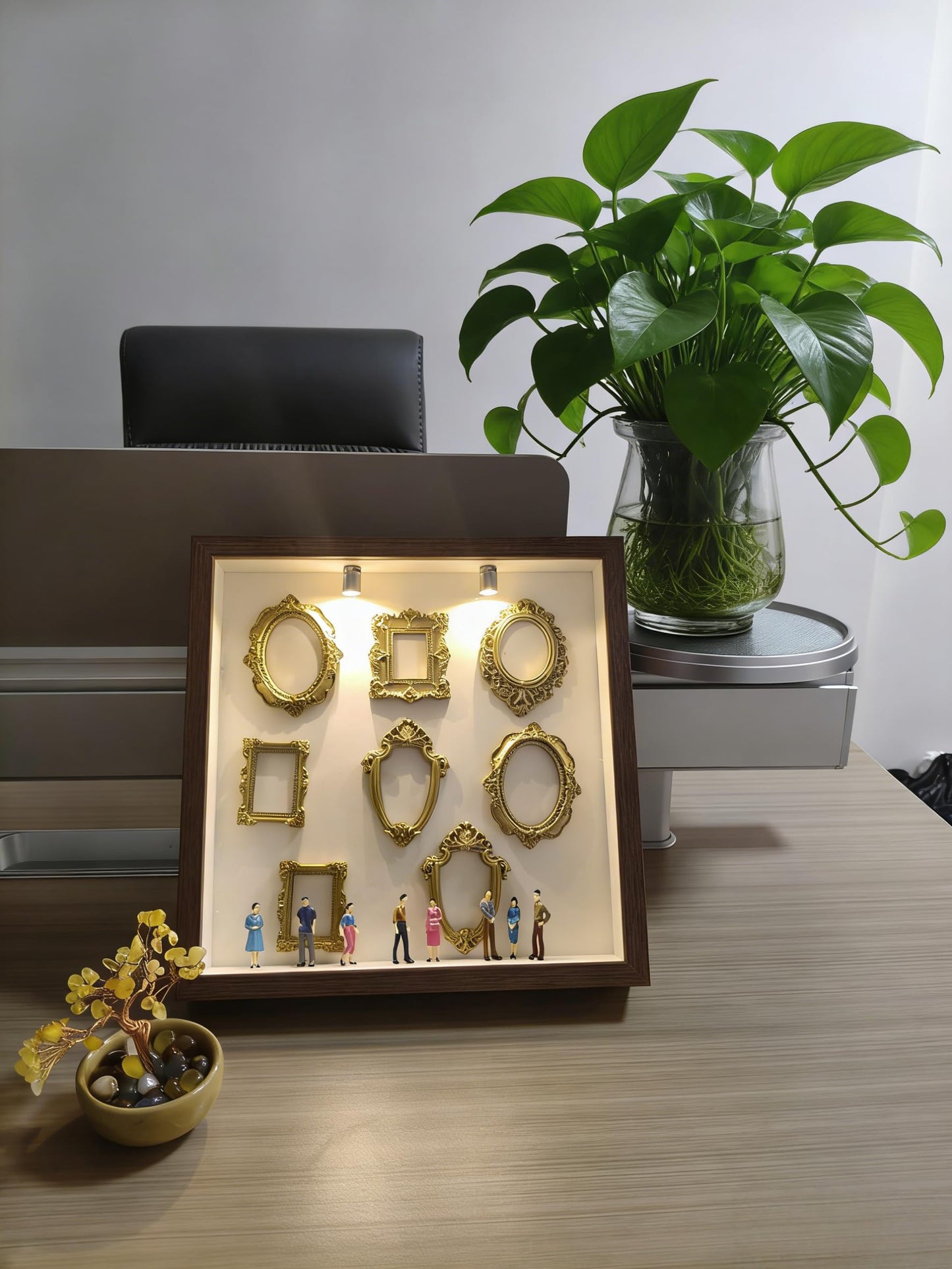 DIY Shadow Box Frame - Deep Shadow Museum of Us Silhouette Box Kit Mini Frames - Mini Vintage Photo Figures Picture Frame - Miniature Museo Display