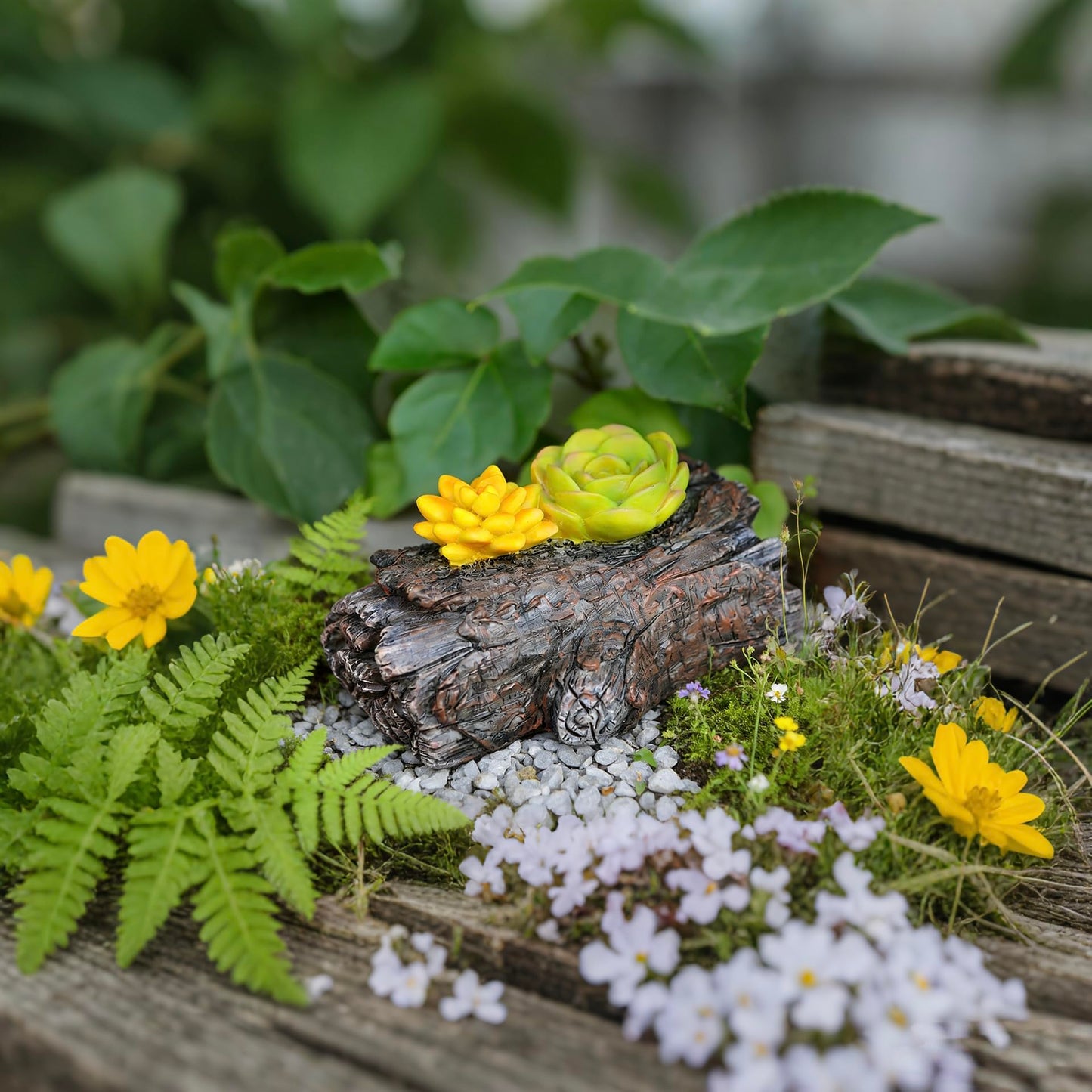 Hidden key Holder, Hide a Spare Key Fake Tree Stump Succulent Planter, Resin Secret Storage Box for Outdoor Garden Yard Patio Landscaping or Geocaching
