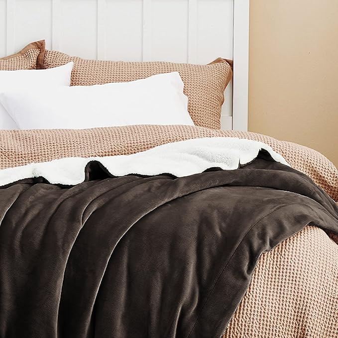 Bedsure Sherpa Fleece Blankets Queen Size for Bed - Thick and Warm, Soft Fuzzy Plush Queen Blanket for Winter, Brown, 90x90 Inches