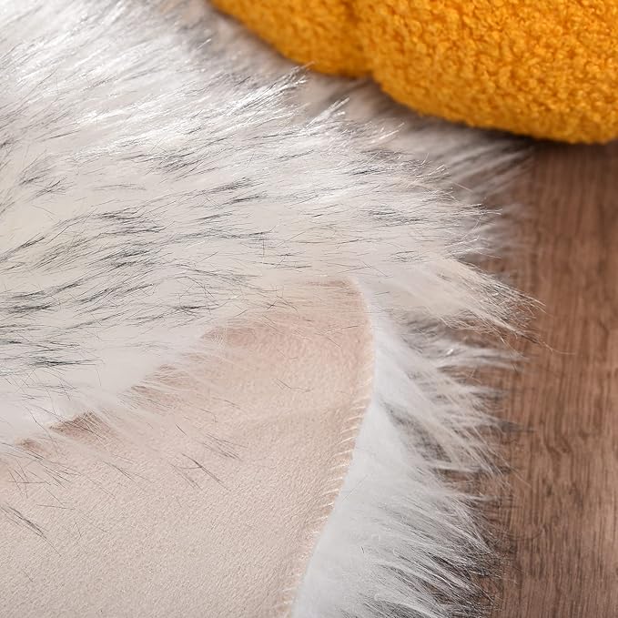 Goolela Round Sheepskin Rug 5ft Fluffy Circle Fuzzy Faux Fur Rug for Bedroom Living Room Plush Soft Washable - White with Grey Tips