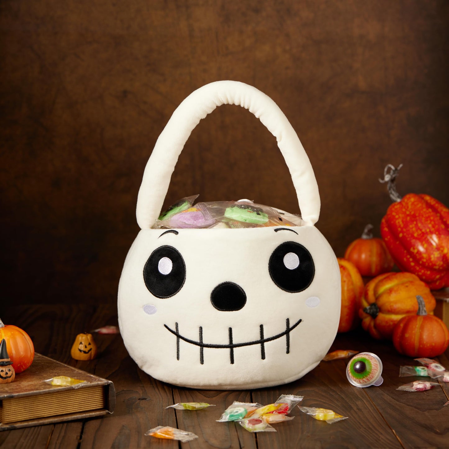 Ouksma Halloween Plush Treat Basket, Halloween Candy Basket, Trick-or-Treat Bag(White Skull)