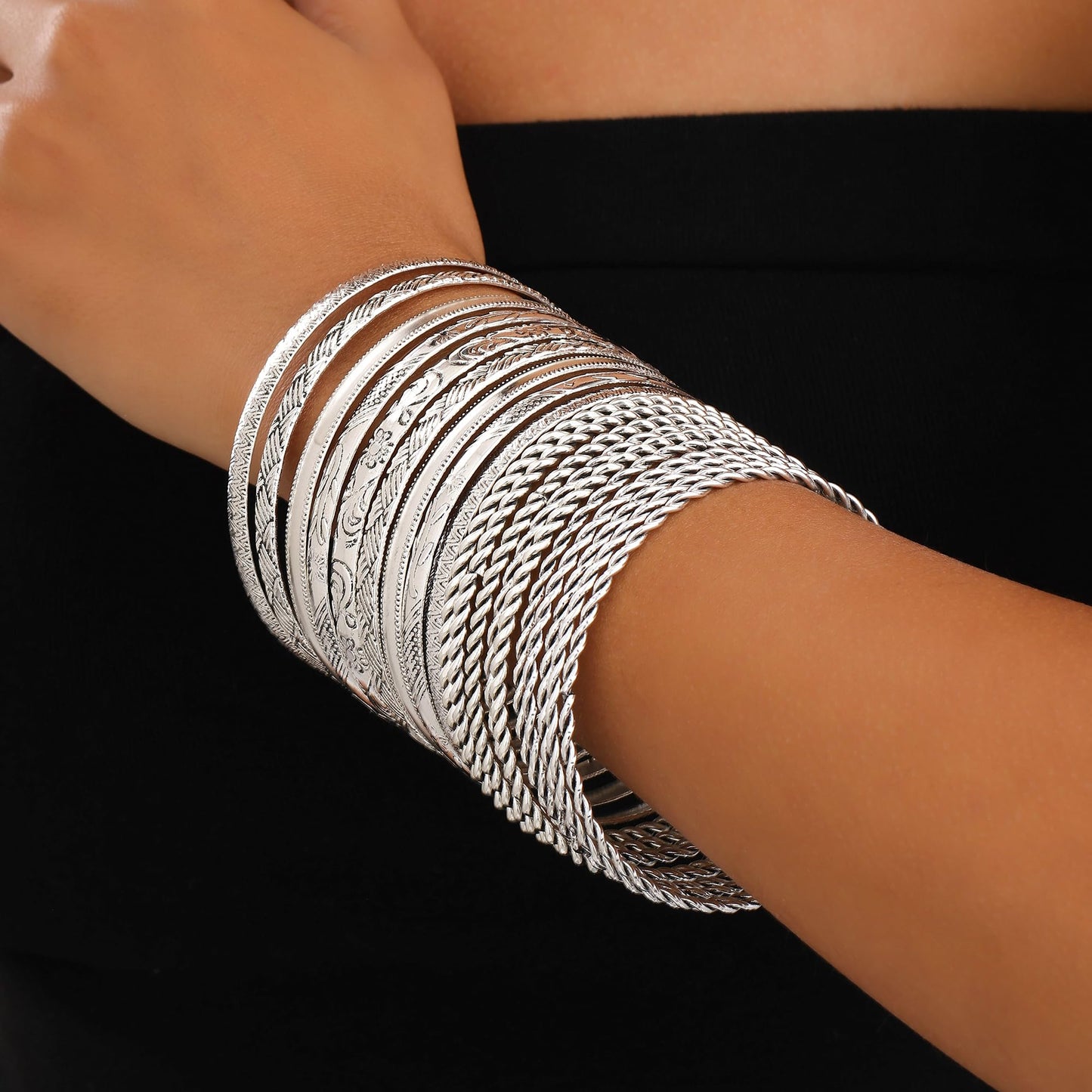 AYWFCBF Silver Bangles Bracelets for Women, 19 Pcs Boho Stackable Indian Bangles Multi Layer Textured Chunky Bracelets Jewelry Set for Women