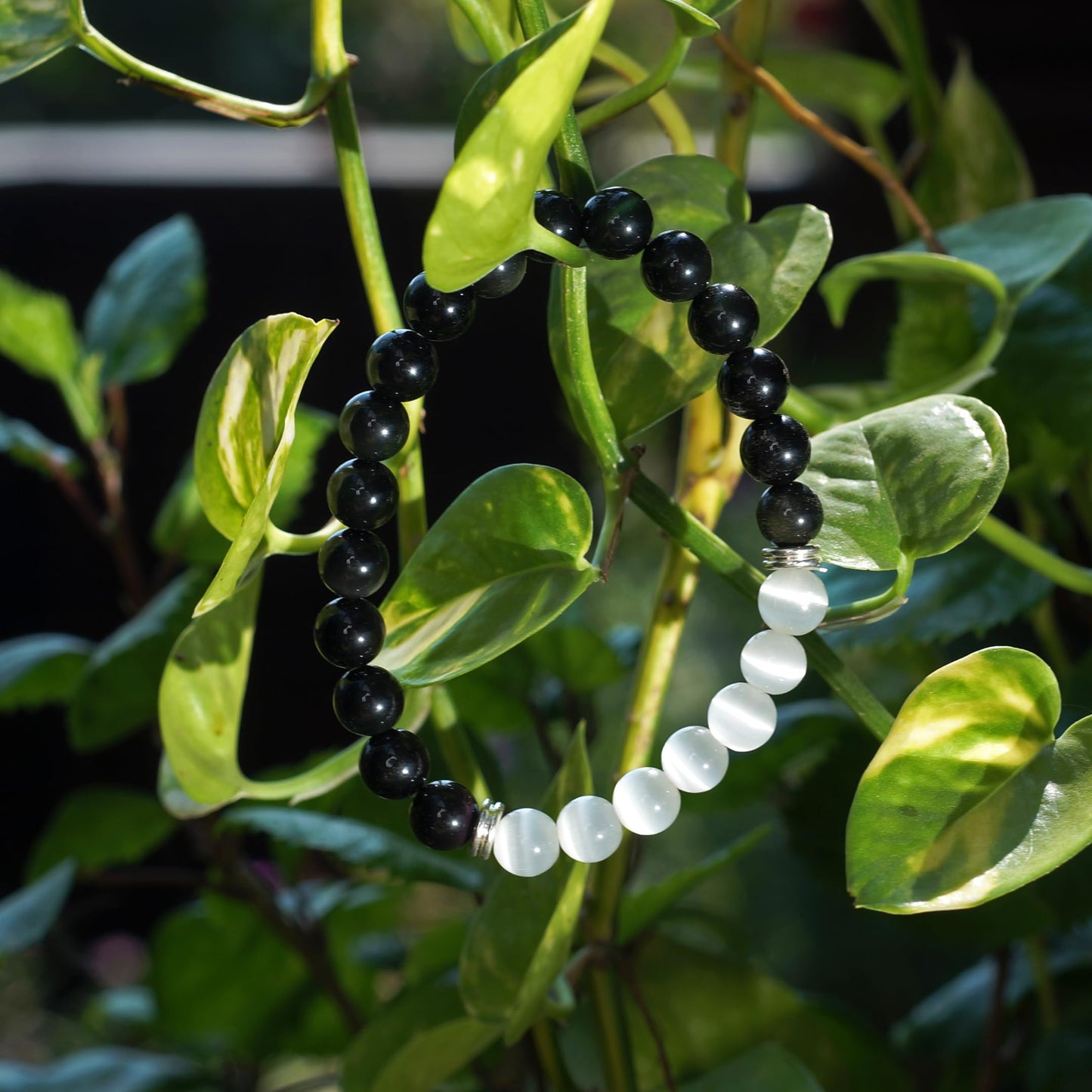 Black Obsidian & White Selenite Agate Bracelet – Chakra Healing Energy Balancing Crystal Bracelet for Protection & Mindfulness Gift